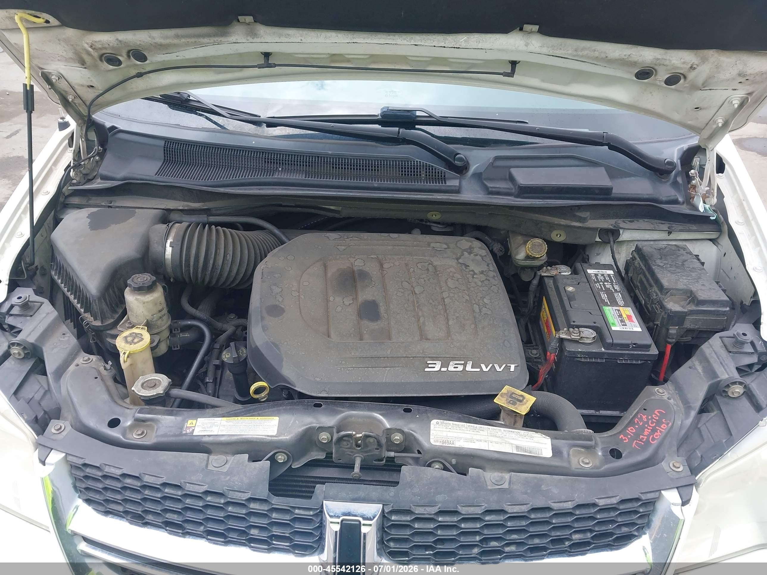 2012 Dodge Grand Caravan Sxt Белый vin: 2C4RDGCG4CR379057