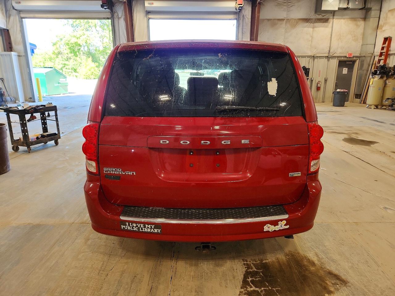 2013 Dodge Grand Caravan Sxt Red vin: 2C4RDGCG4DR527127