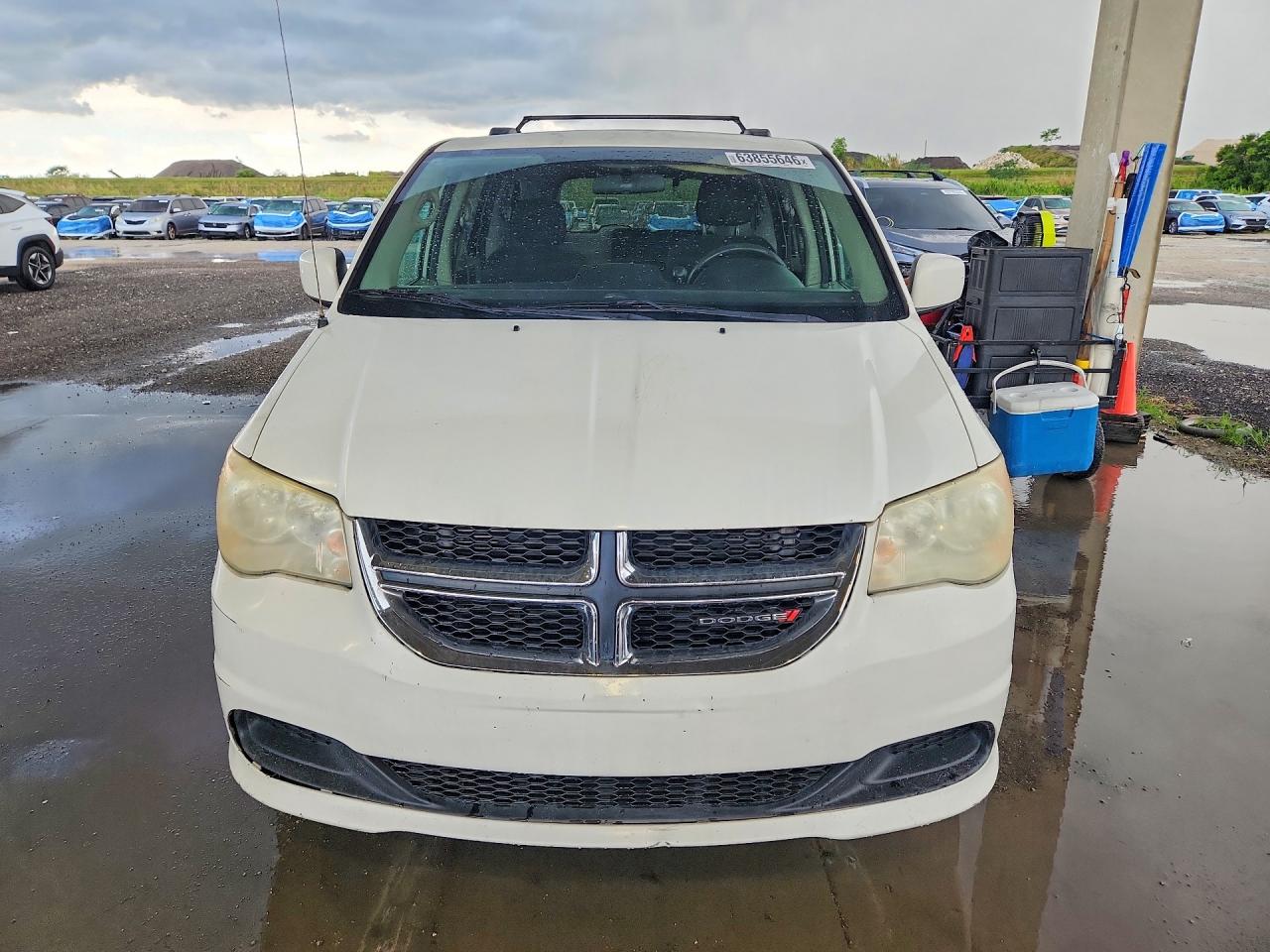 2013 Dodge Grand Caravan Sxt White vin: 2C4RDGCG4DR553503