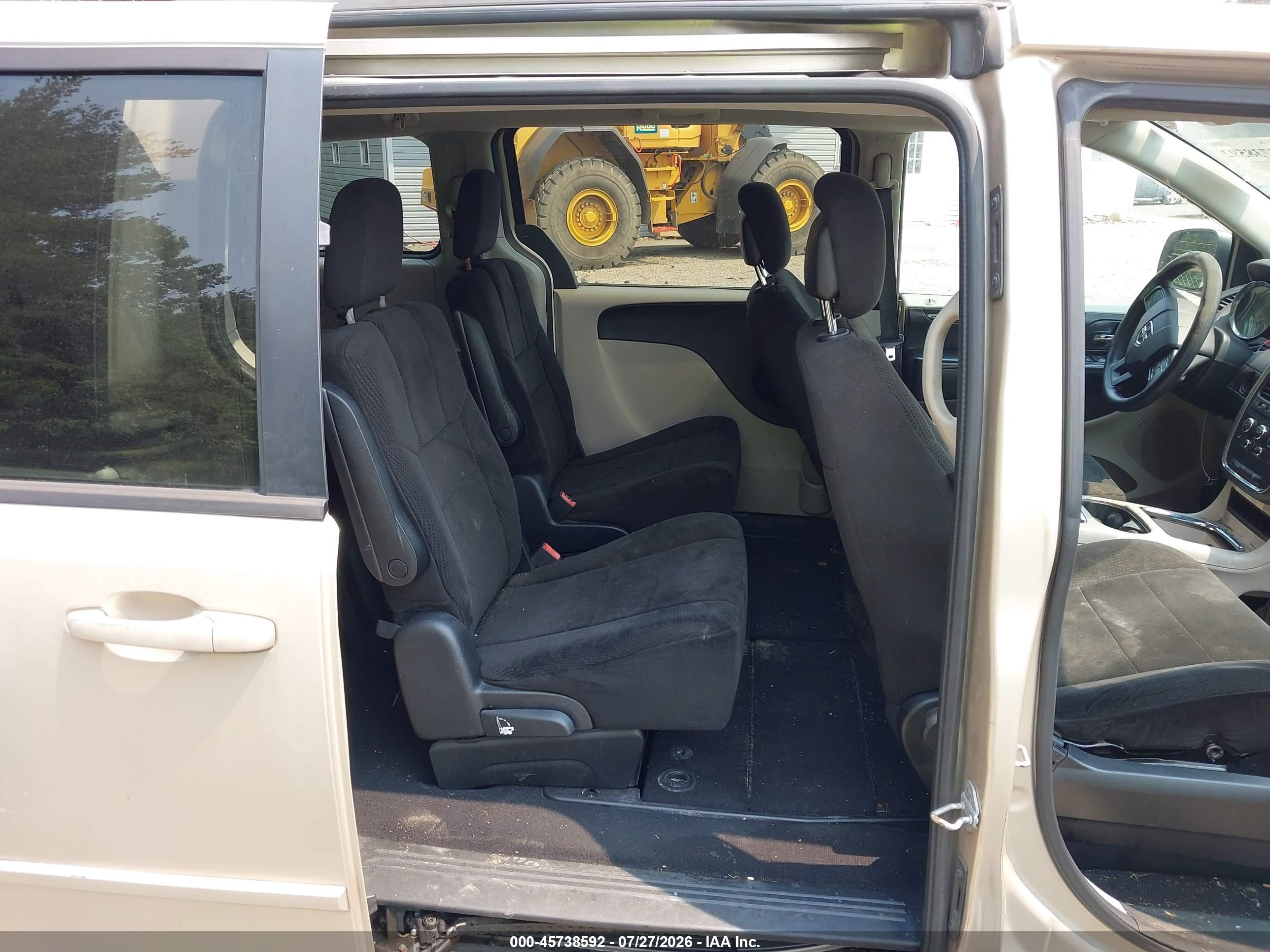 2013 Dodge Grand Caravan Sxt Beige vin: 2C4RDGCG4DR581219