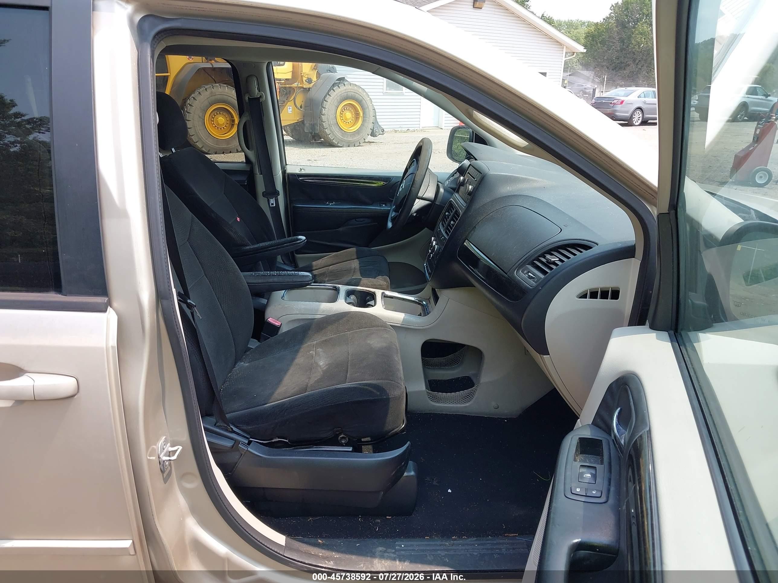 2013 Dodge Grand Caravan Sxt Beige vin: 2C4RDGCG4DR581219