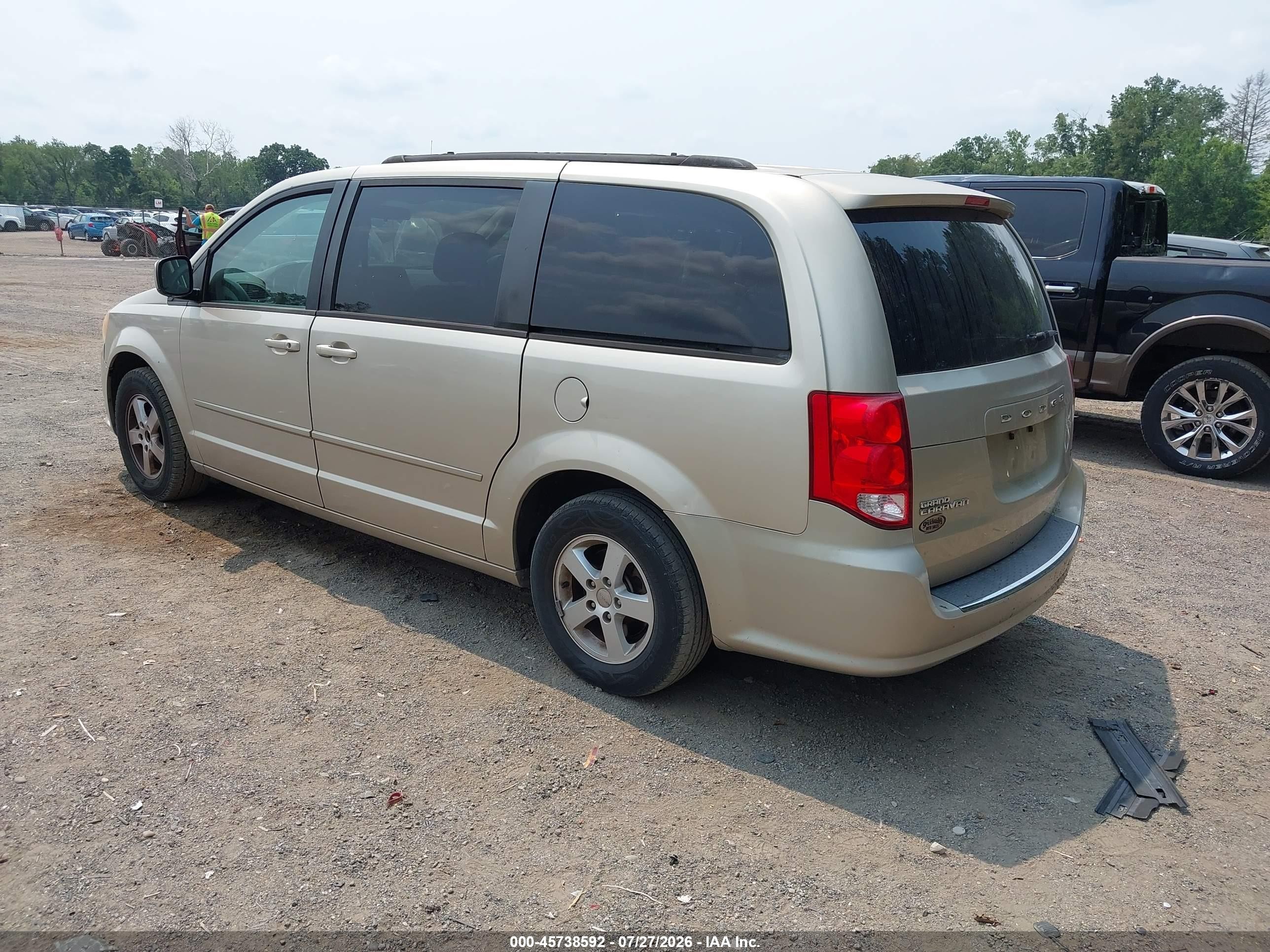 2013 Dodge Grand Caravan Sxt Beige vin: 2C4RDGCG4DR581219