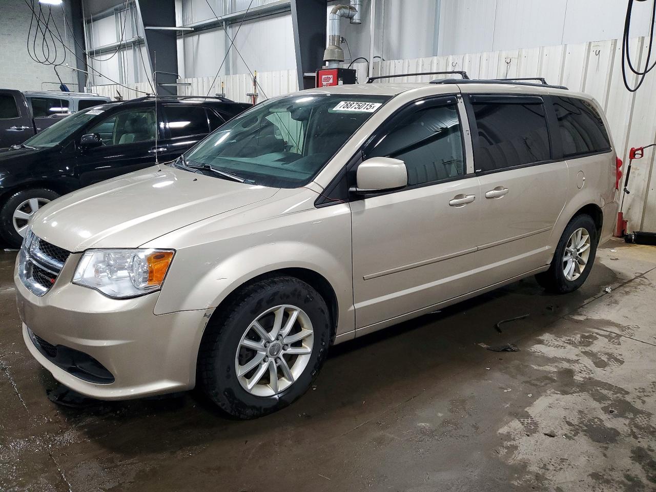 2013 Dodge Caravan Tan vin: 2C4RDGCG4DR660552
