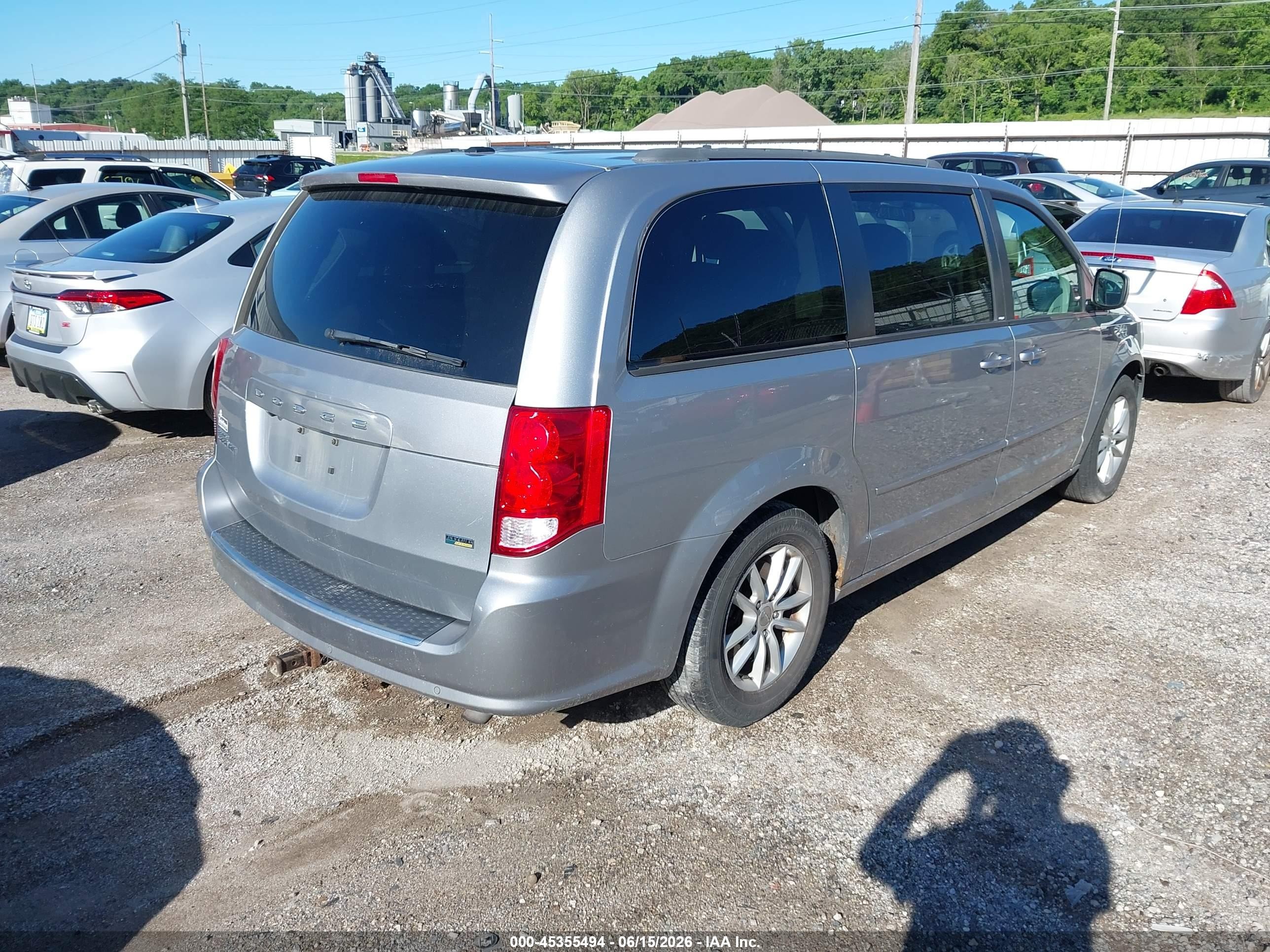 2013 Dodge Grand Caravan Sxt Silver vin: 2C4RDGCG4DR739865