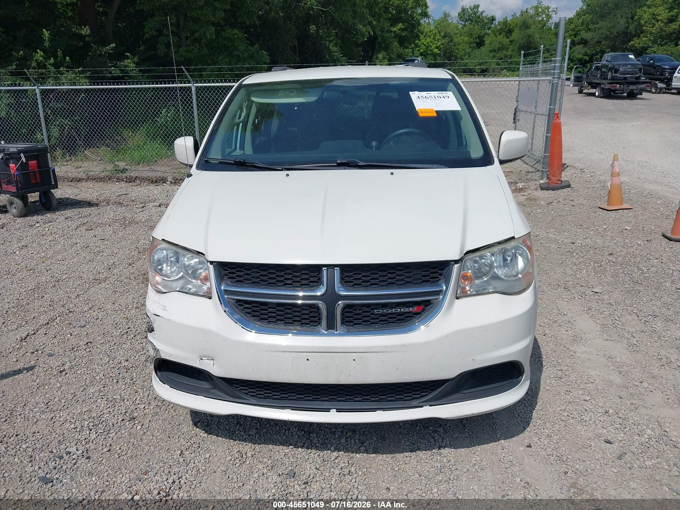 2013 Dodge Grand Caravan Sxt White vin: 2C4RDGCG4DR748503