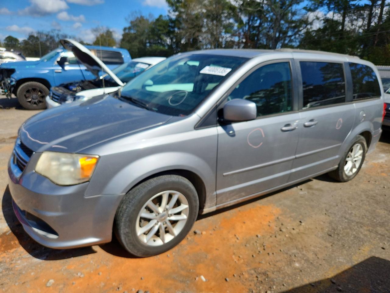 2014 Dodge Caravan Silver vin: 2C4RDGCG4ER128056