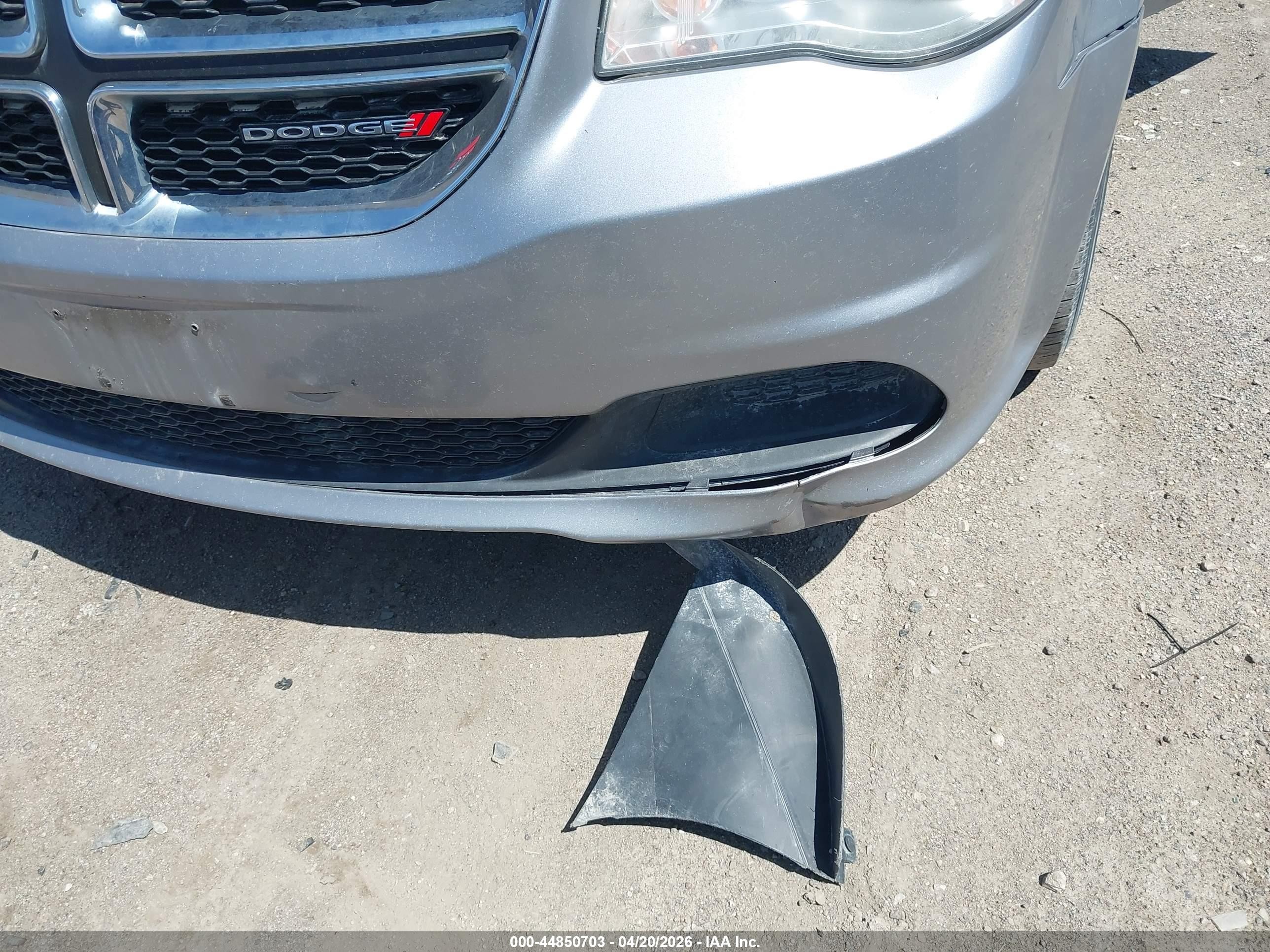 2014 Dodge Grand Caravan Sxt Silver vin: 2C4RDGCG4ER142443