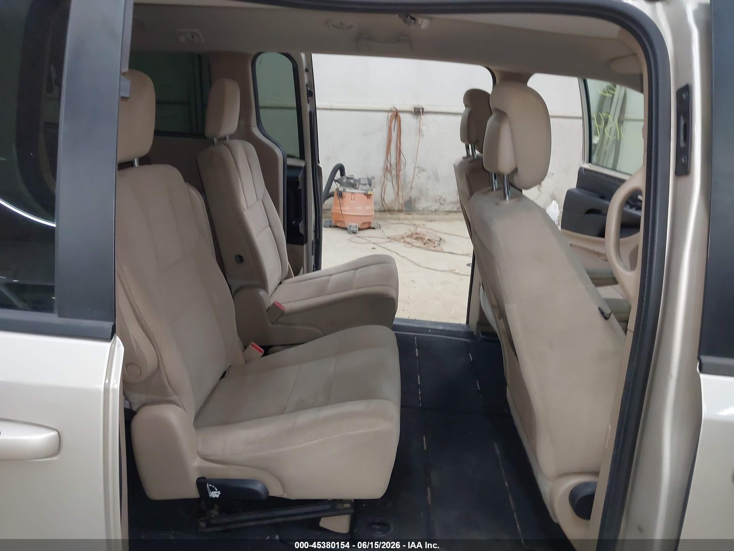 2014 Dodge Grand Caravan Sxt Gold vin: 2C4RDGCG4ER146329