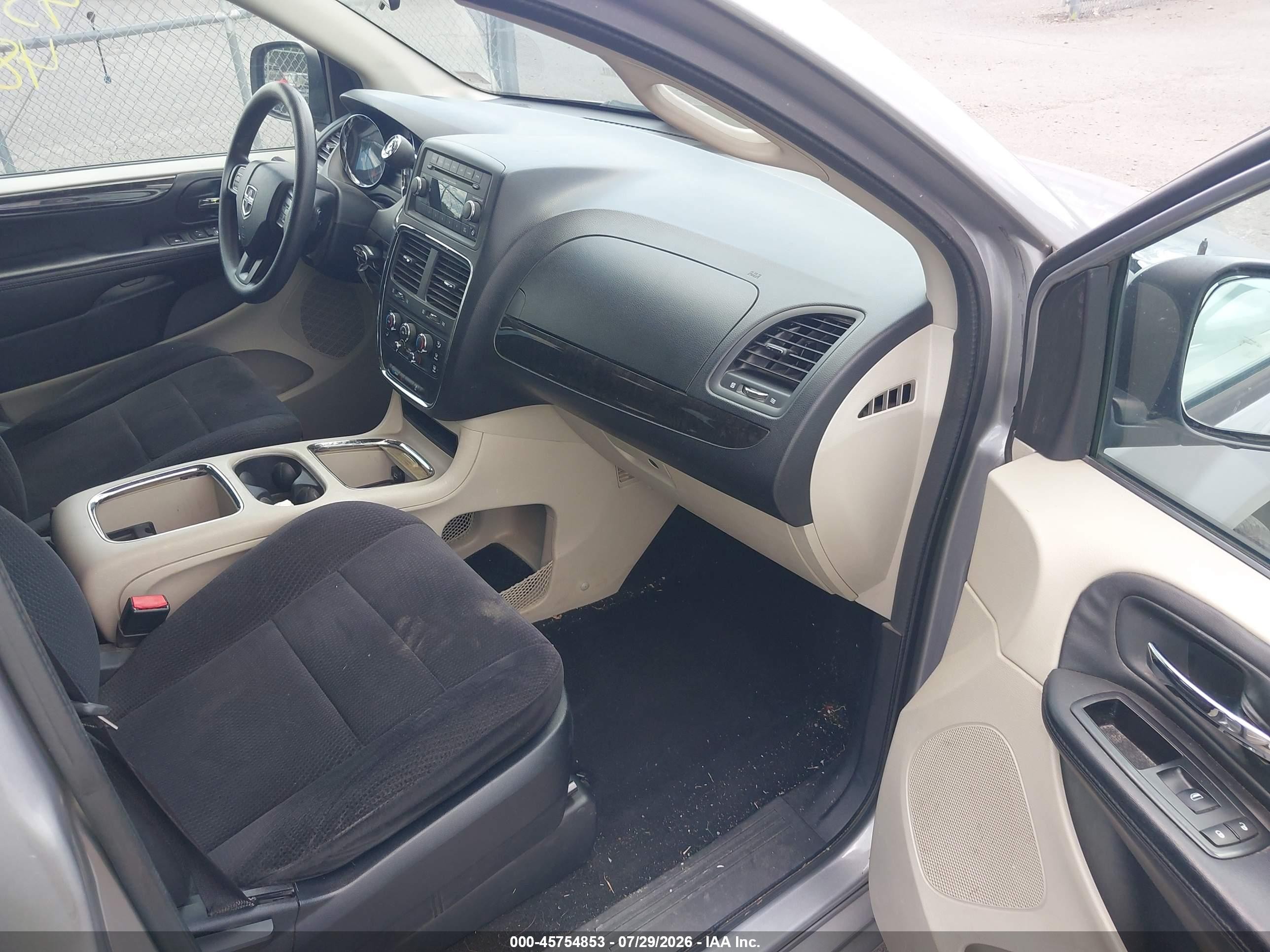 2014 Dodge Grand Caravan Sxt Silver vin: 2C4RDGCG4ER155760