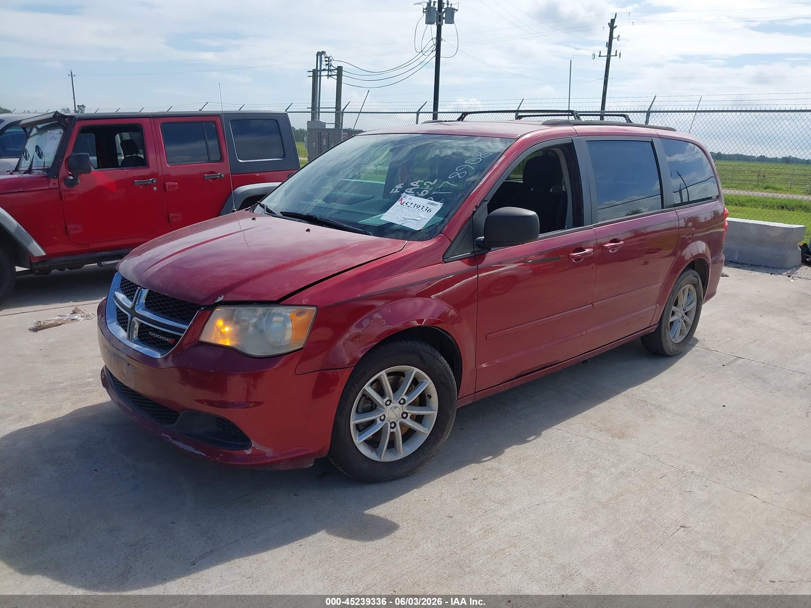 2014 Dodge Grand Caravan Sxt Red vin: 2C4RDGCG4ER178908