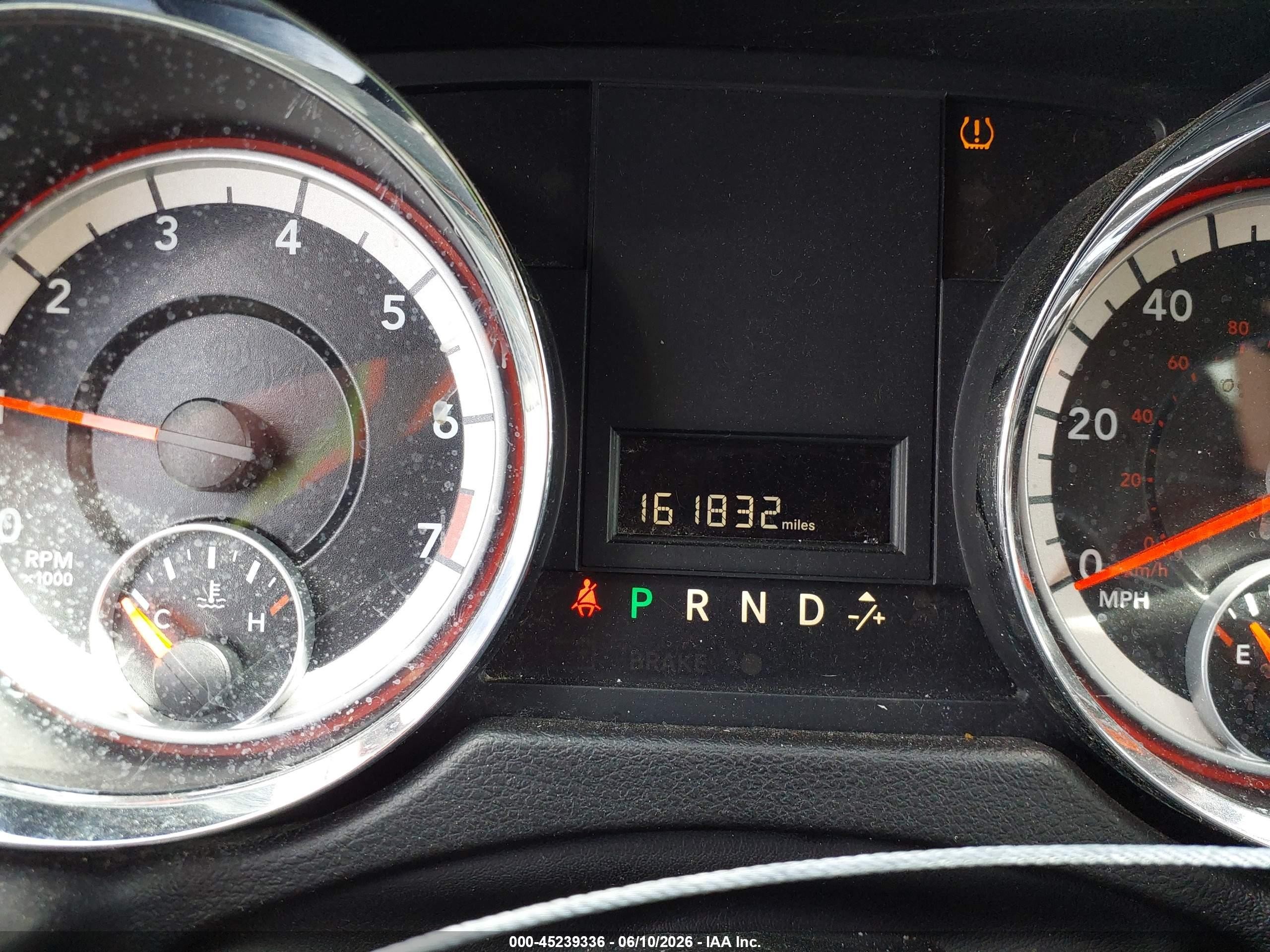 2014 Dodge Grand Caravan Sxt Red vin: 2C4RDGCG4ER178908