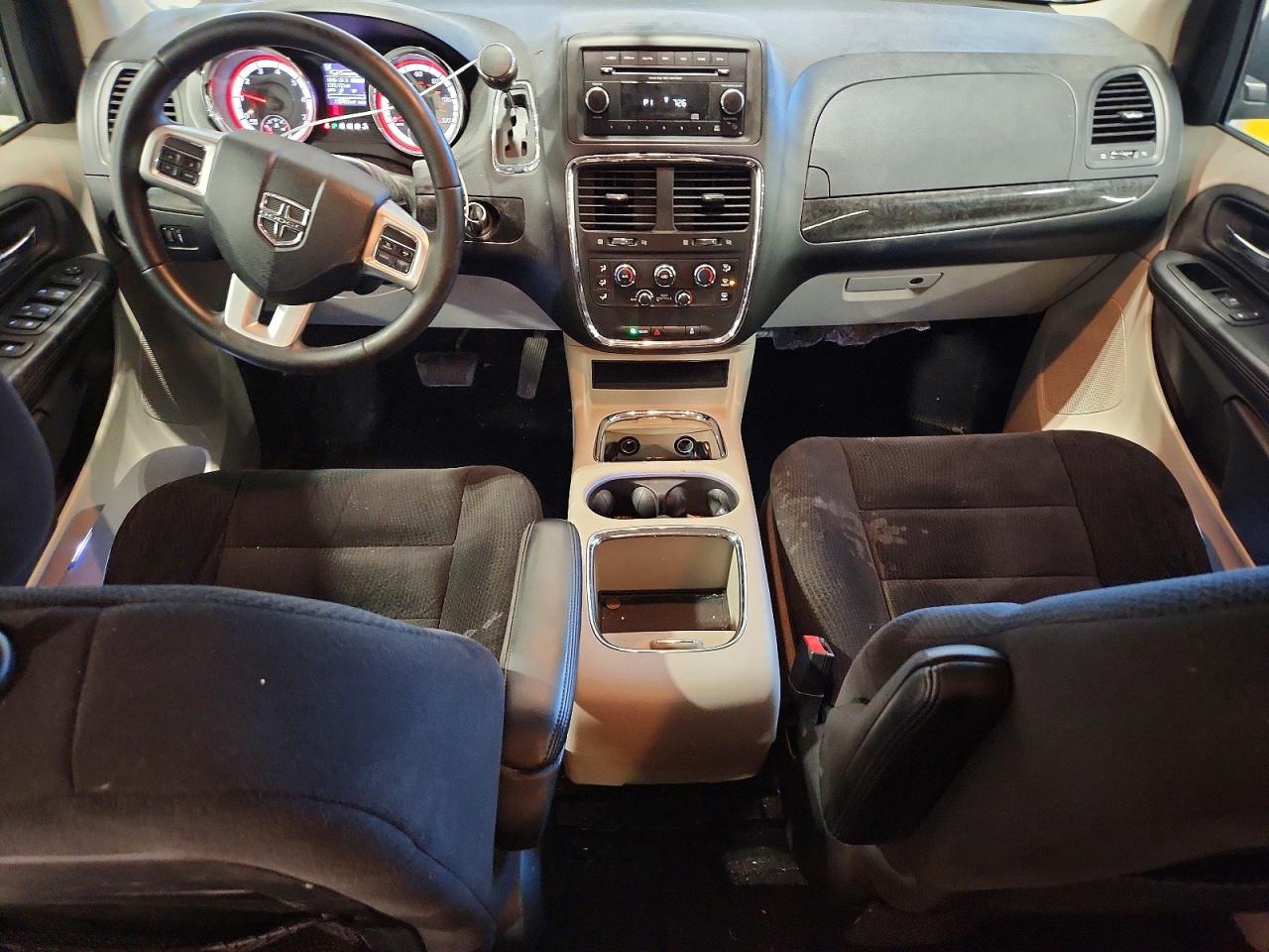 2014 Dodge Grand Caravan Sxt Silver vin: 2C4RDGCG4ER388277