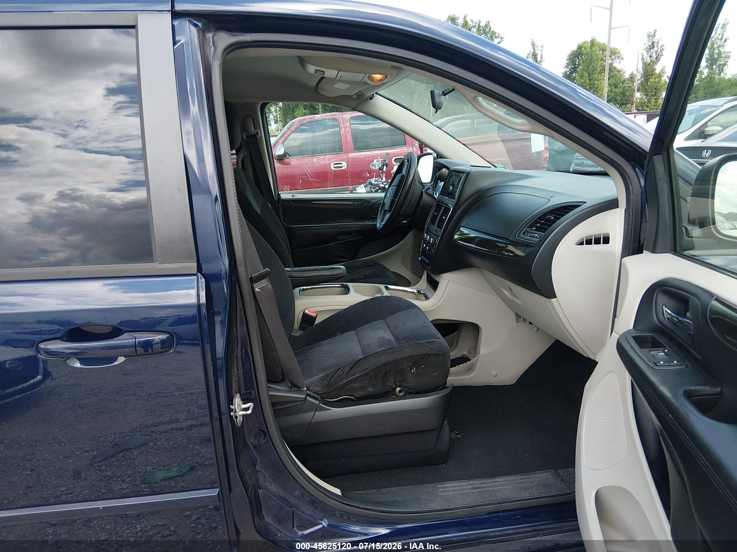 2015 Dodge Grand Caravan Sxt Blue vin: 2C4RDGCG4FR527132