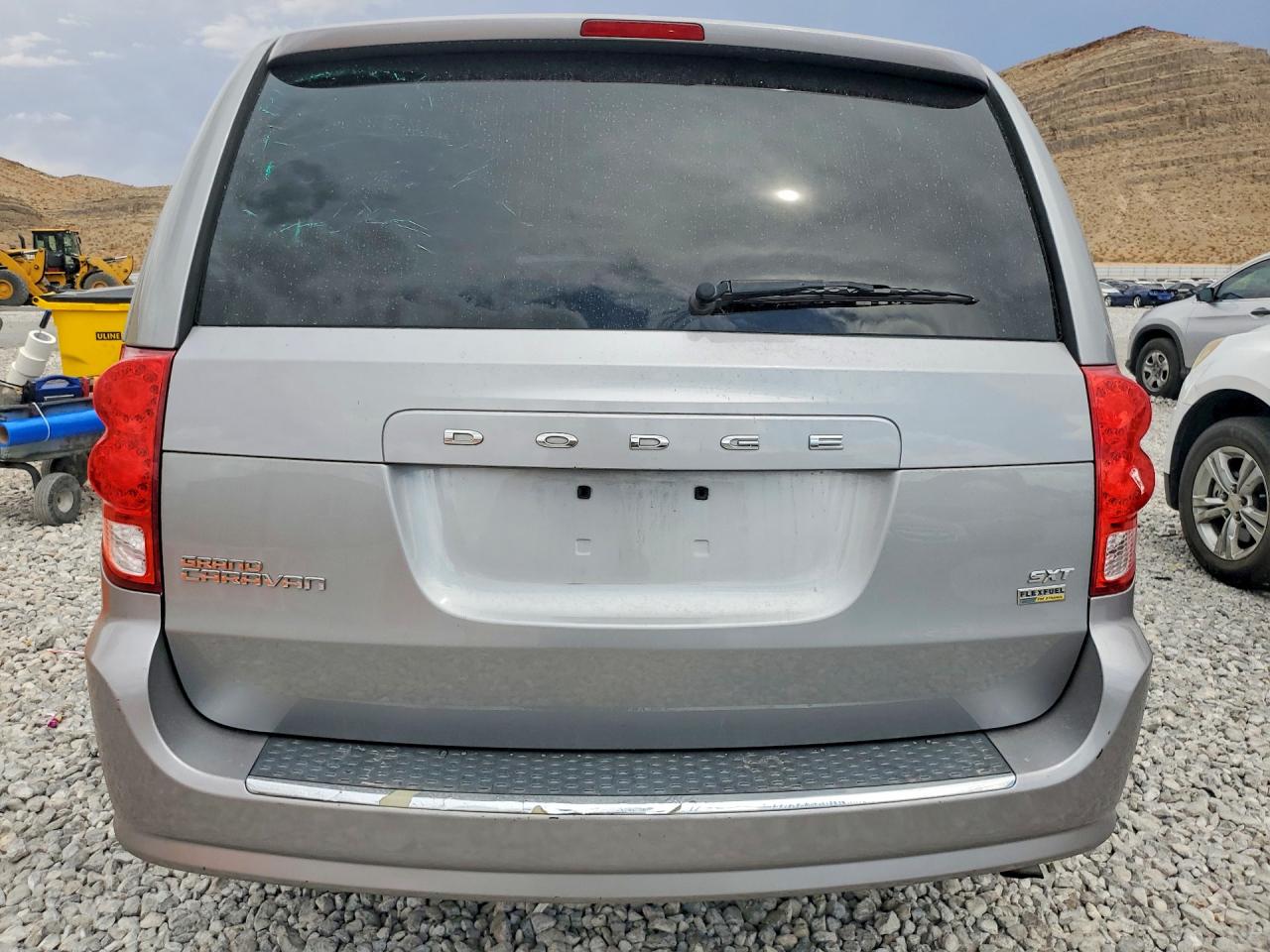 2015 Dodge Grand Caravan Sxt Silver vin: 2C4RDGCG4FR536252