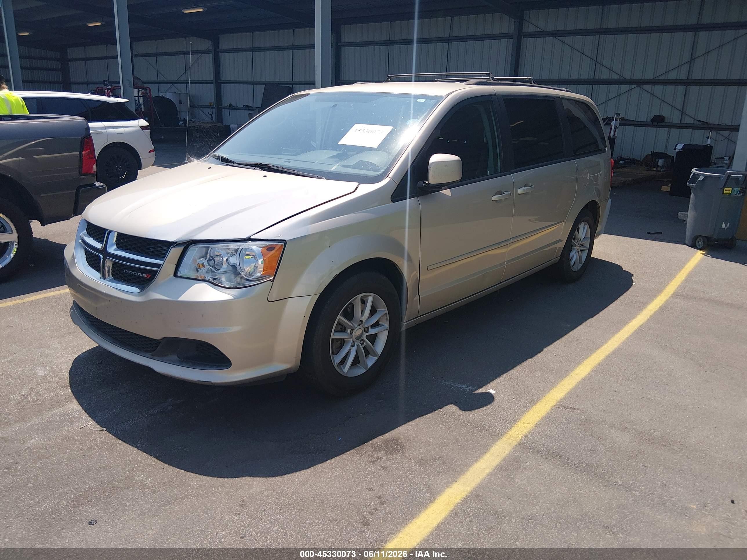 2015 Dodge Grand Caravan Sxt Beige vin: 2C4RDGCG4FR540804