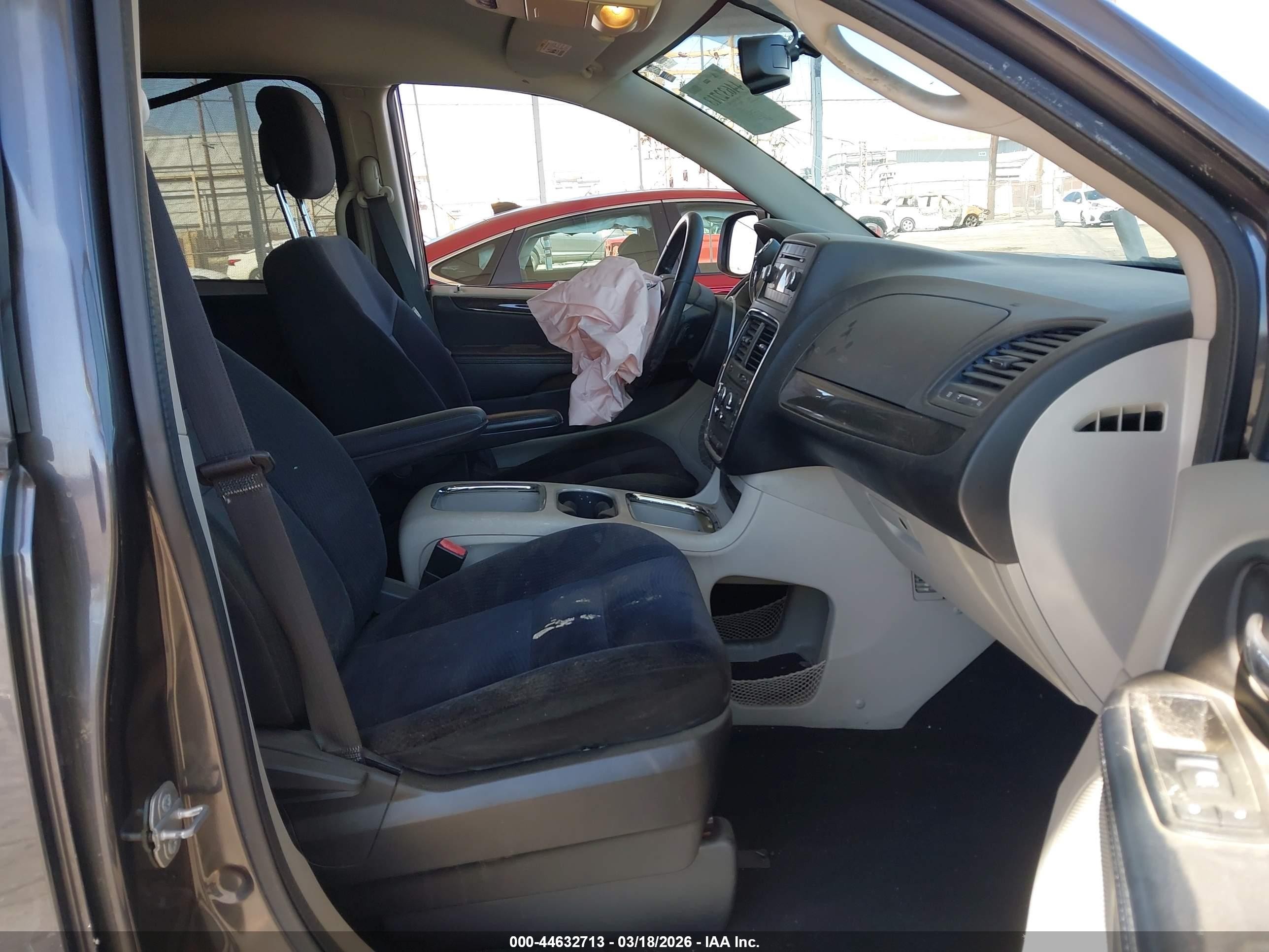 2015 Dodge Grand Caravan Sxt Серый vin: 2C4RDGCG4FR556016
