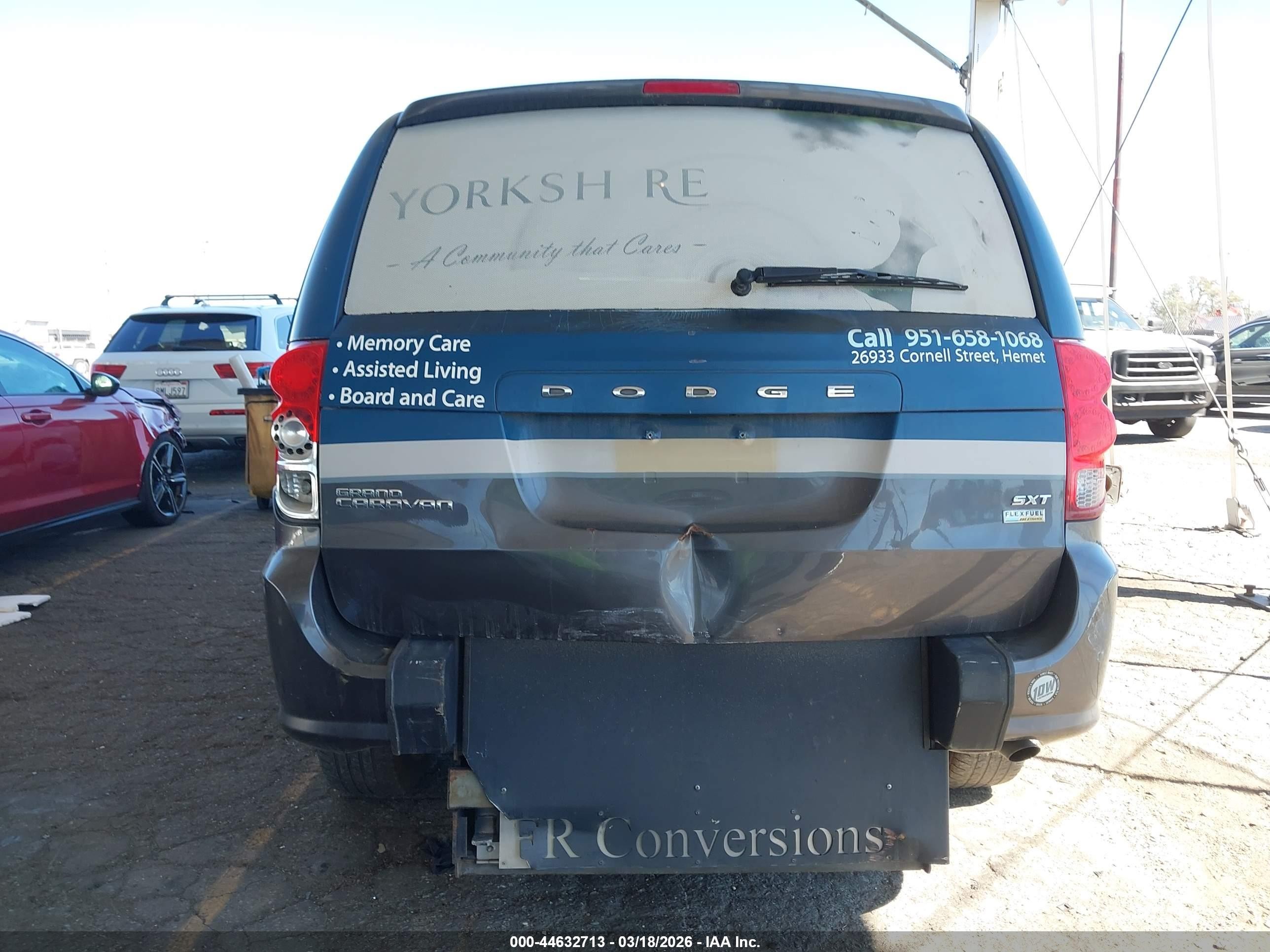 2015 Dodge Grand Caravan Sxt Серый vin: 2C4RDGCG4FR556016