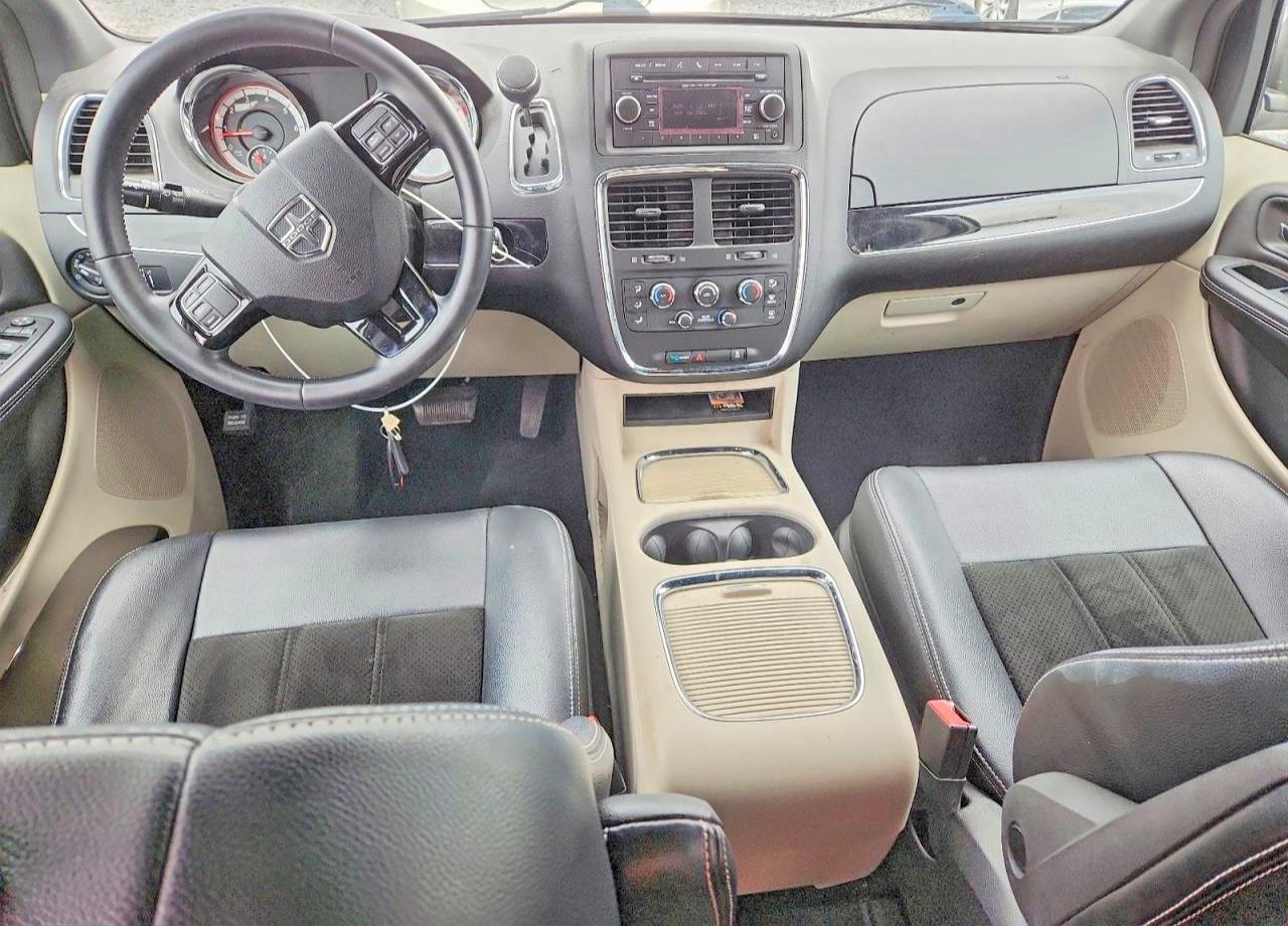 2015 Dodge Grand Caravan Sxt Beige vin: 2C4RDGCG4FR669612