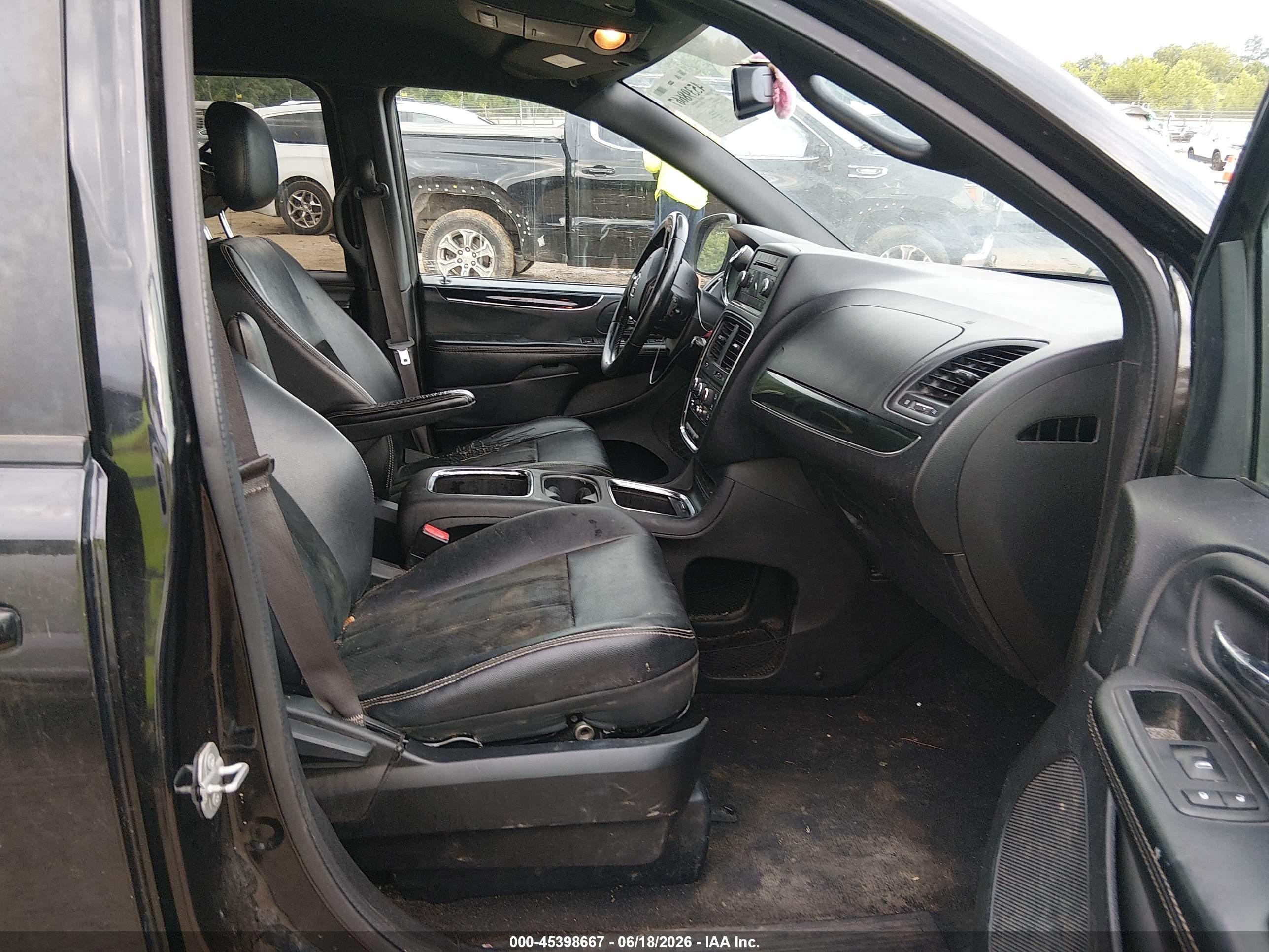 2015 Dodge Grand Caravan Sxt Plus Black vin: 2C4RDGCG4FR688354