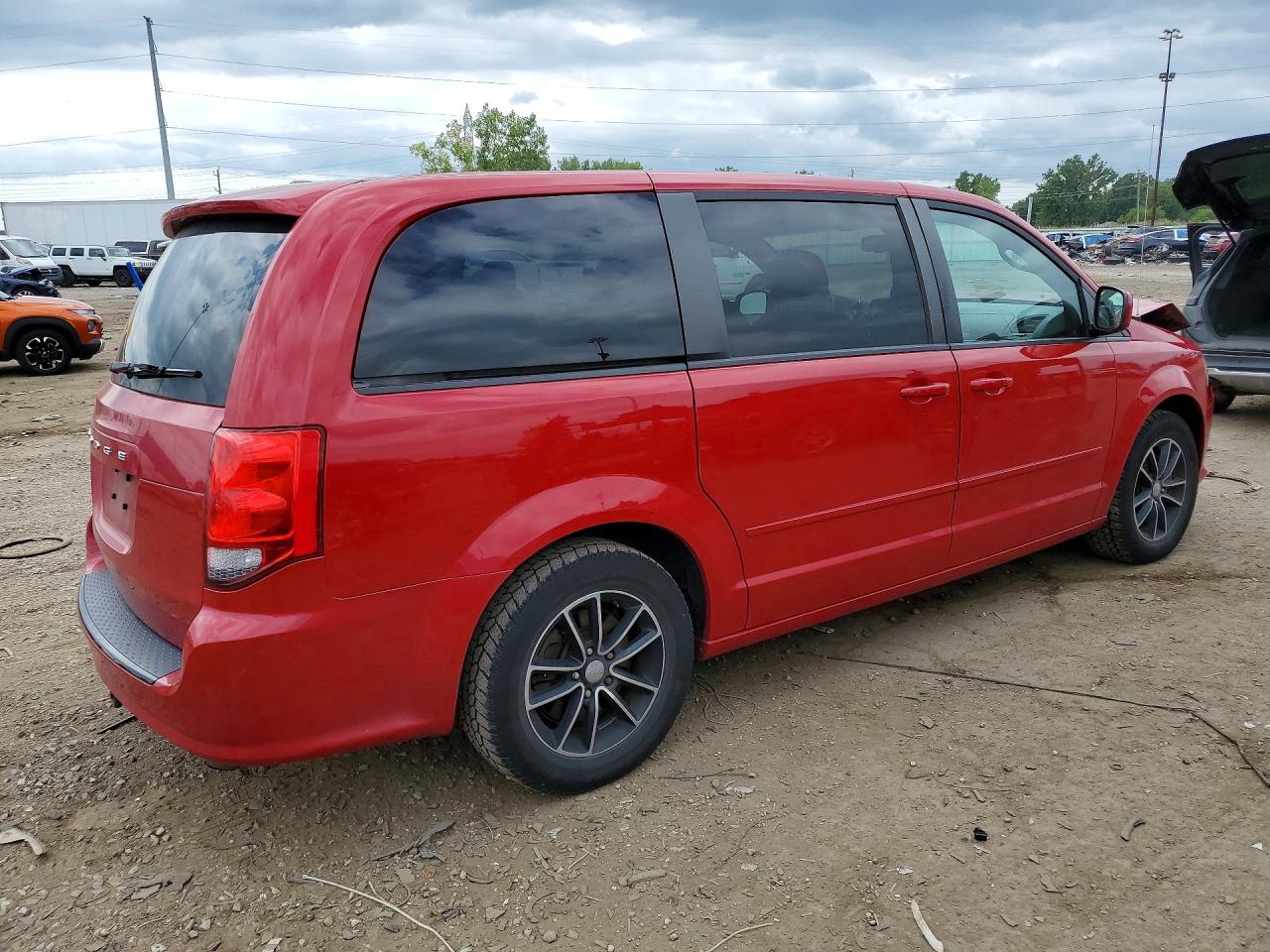 2015 Dodge Grand Caravan Sxt Red vin: 2C4RDGCG4FR731848