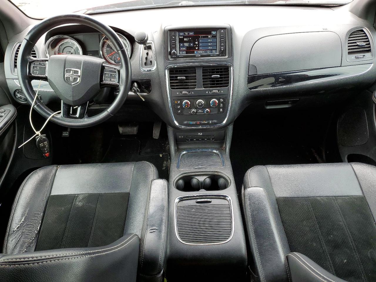 2015 Dodge Grand Caravan Sxt Red vin: 2C4RDGCG4FR731848