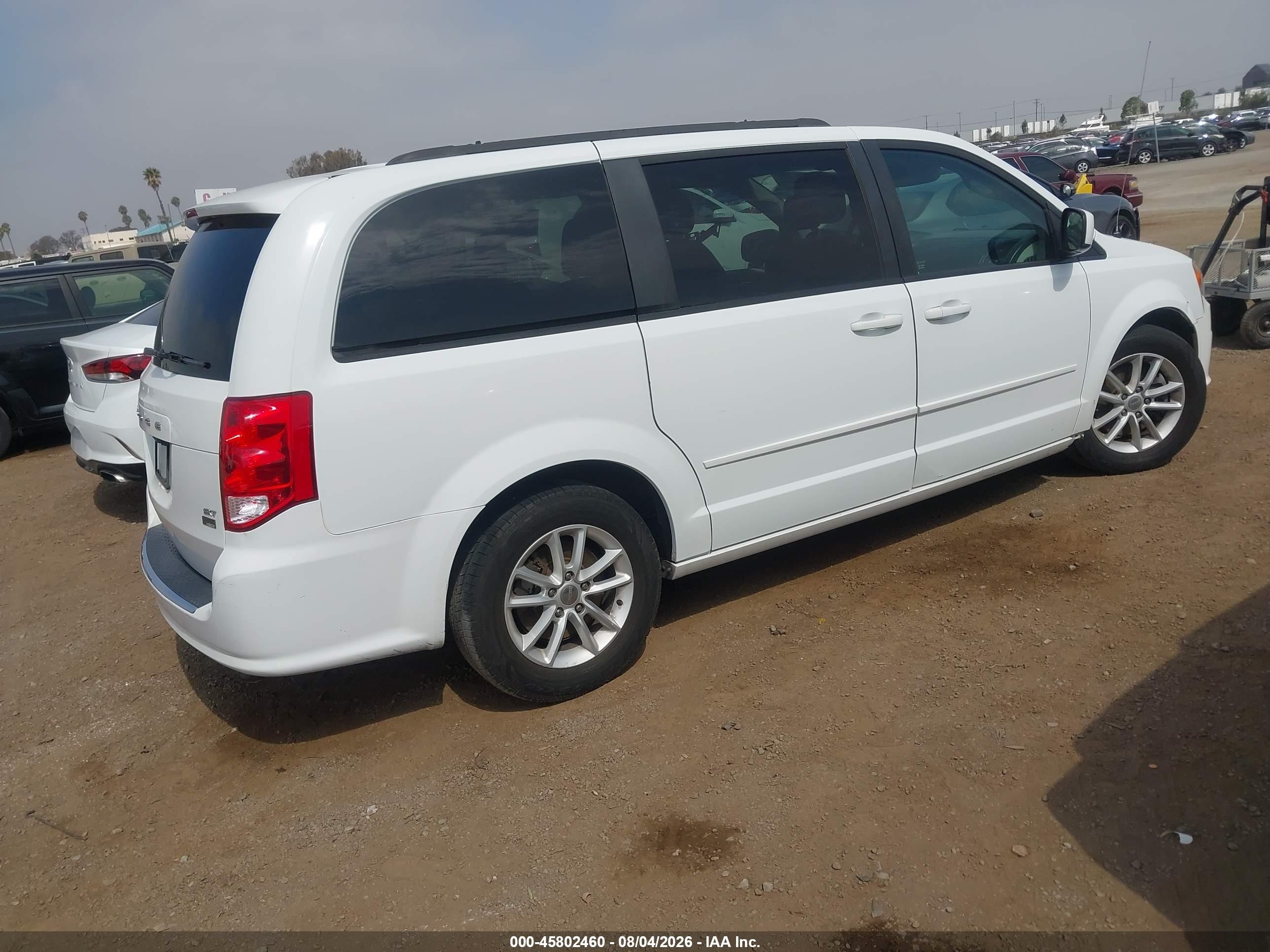 2015 Dodge Grand Caravan Sxt White vin: 2C4RDGCG4FR733356