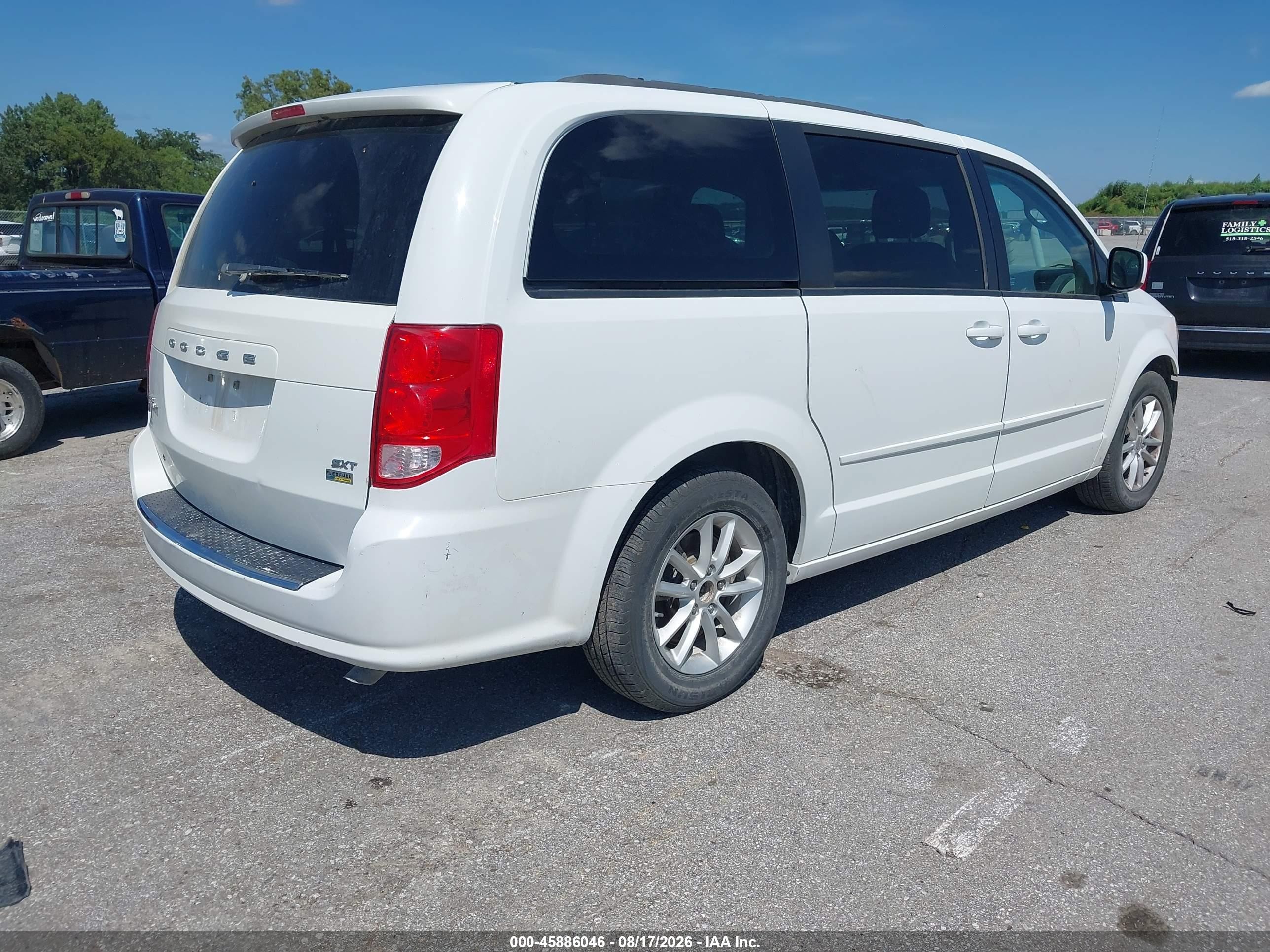 2015 Dodge Grand Caravan Sxt White vin: 2C4RDGCG4FR745815