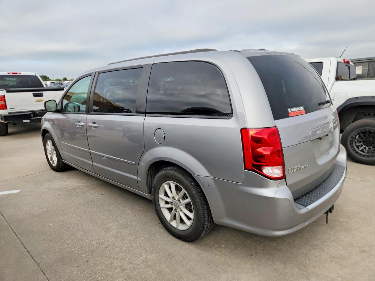 2016 Dodge Grand Caravan Sxt Silver vin: 2C4RDGCG4GR201722