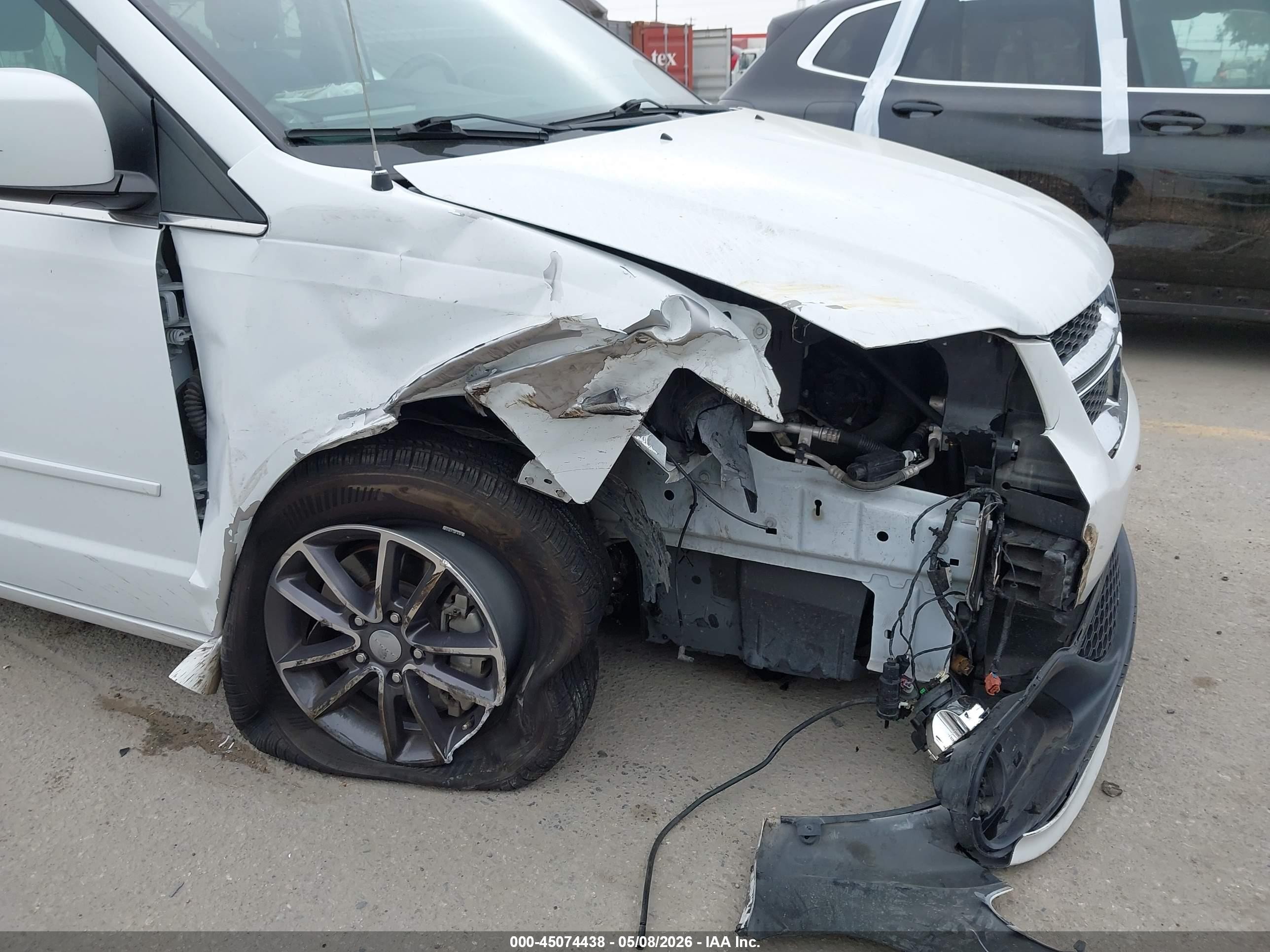 2017 Dodge Grand Caravan Sxt White vin: 2C4RDGCG4HR685831