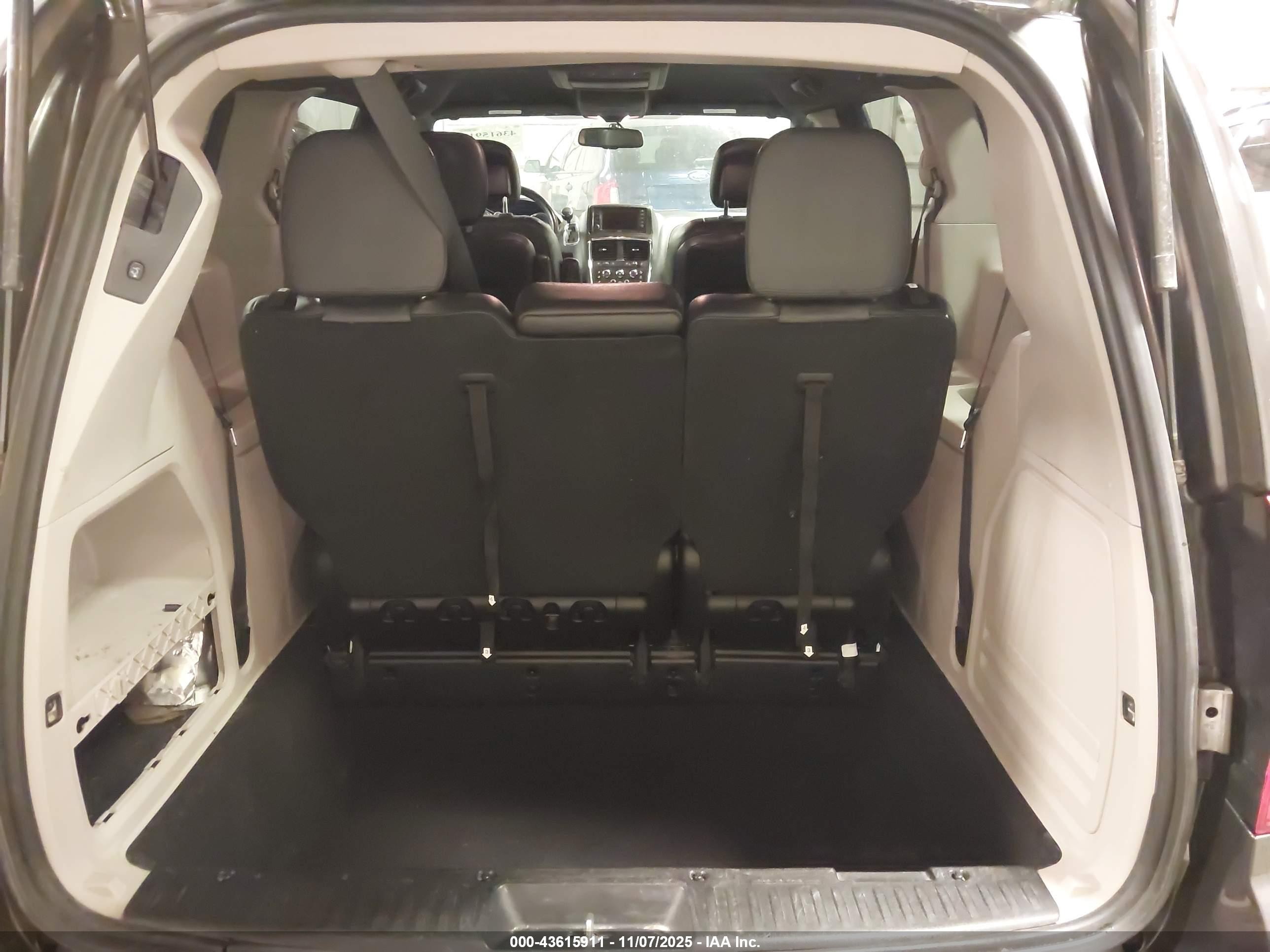 2018 Dodge Grand Caravan Sxt Gray vin: 2C4RDGCG4JR263886