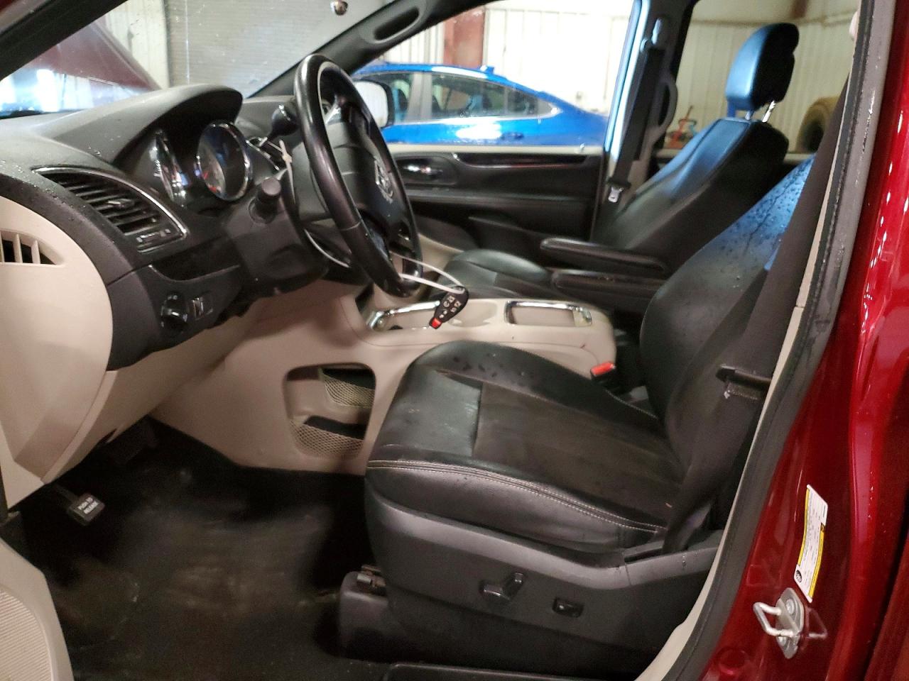 2019 Dodge Grand Caravan Sxt Burgundy vin: 2C4RDGCG4KR565390