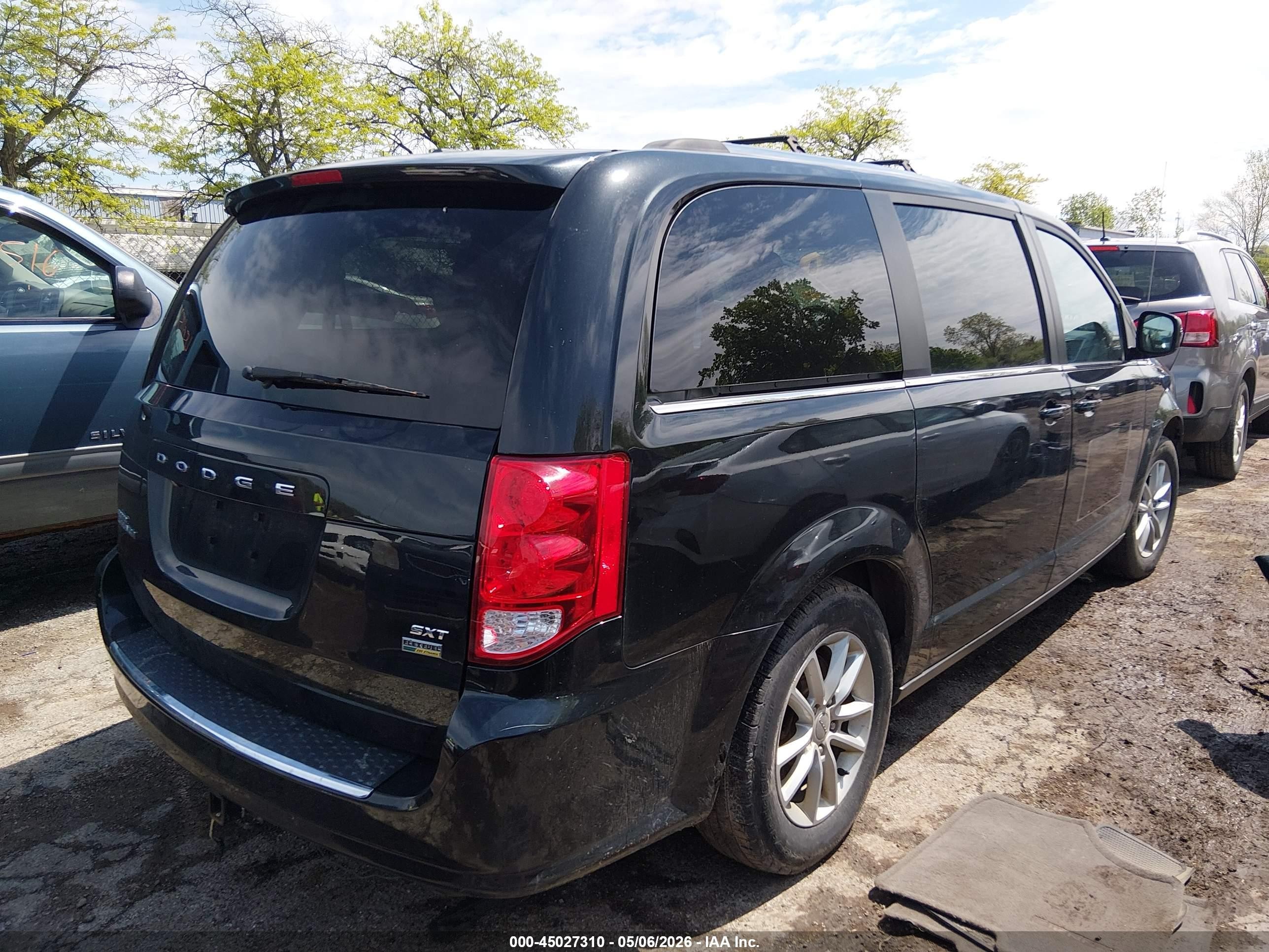 2019 Dodge Grand Caravan Sxt Черный vin: 2C4RDGCG4KR622705