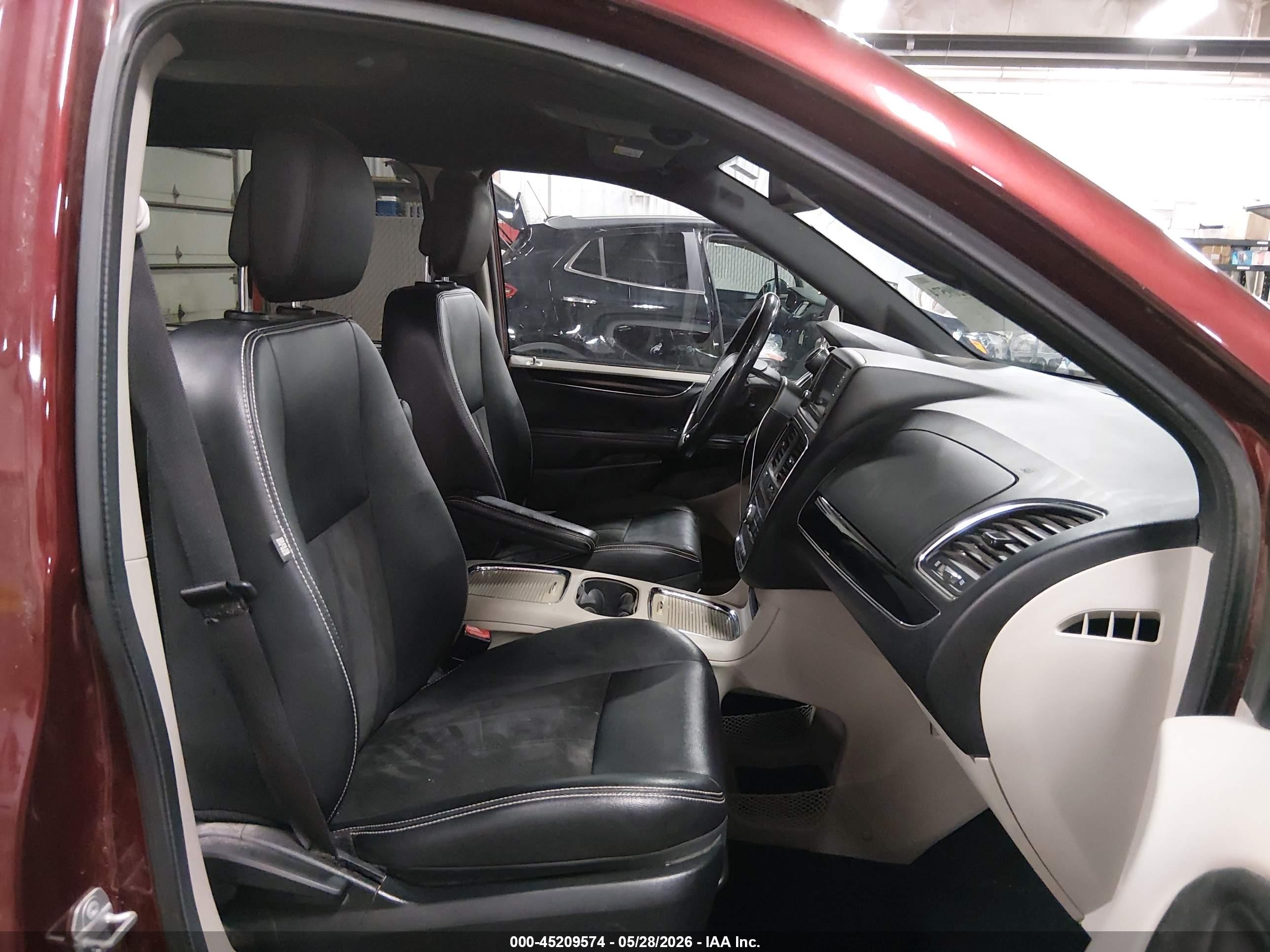 2019 Dodge Grand Caravan Sxt Maroon vin: 2C4RDGCG4KR689563