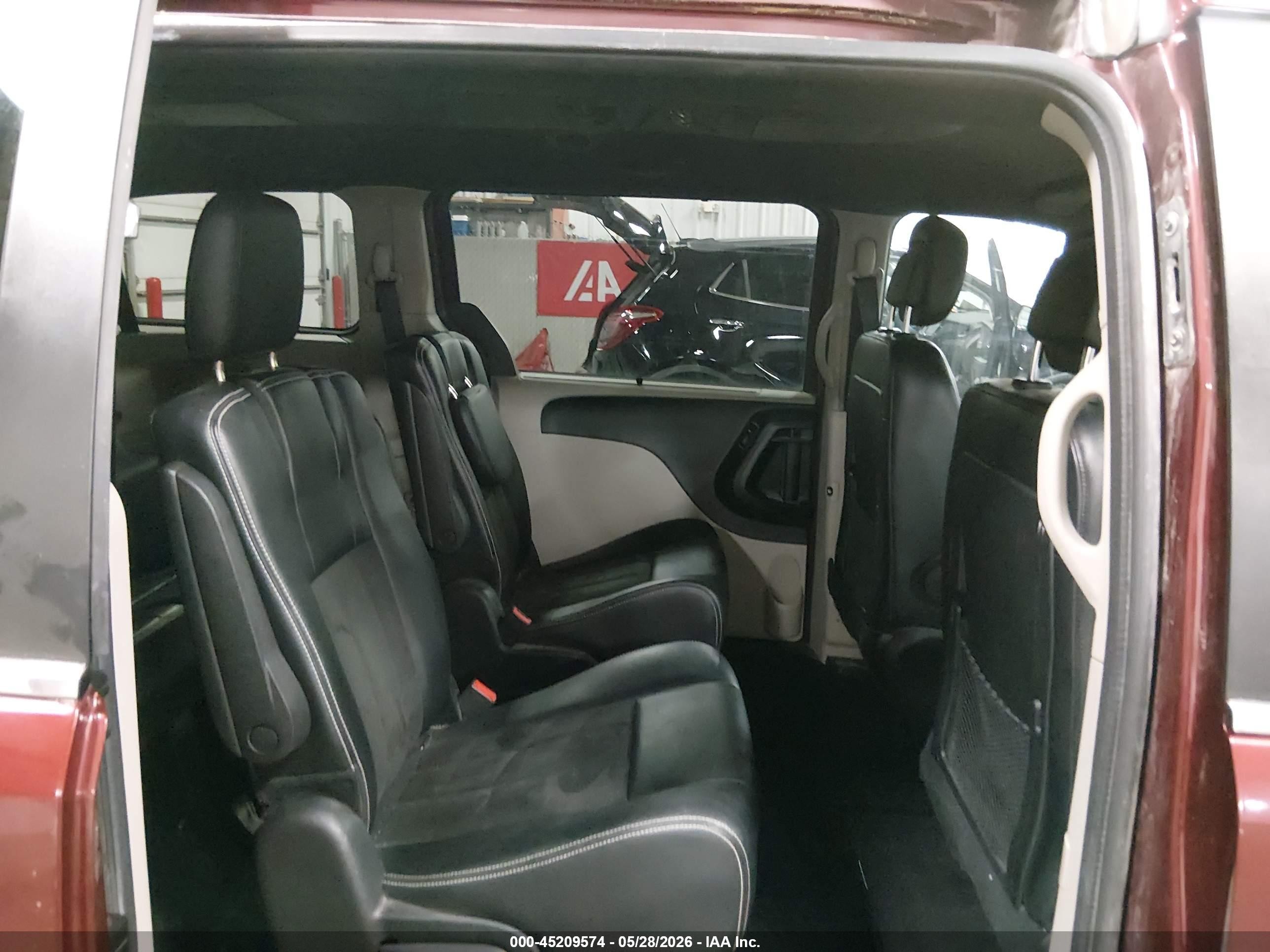 2019 Dodge Grand Caravan Sxt Maroon vin: 2C4RDGCG4KR689563