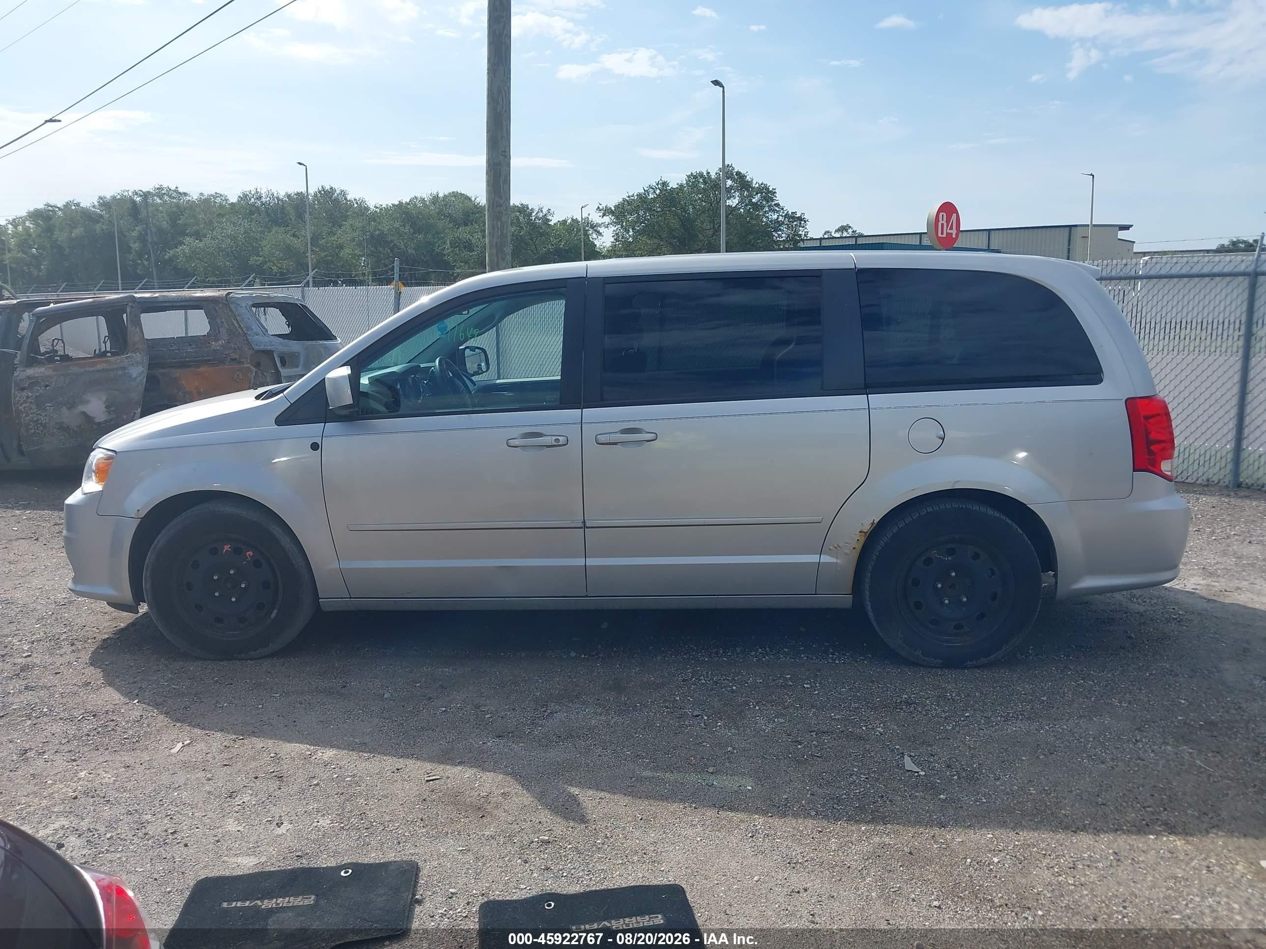 2012 Dodge Grand Caravan Sxt Silver vin: 2C4RDGCG5CR153870