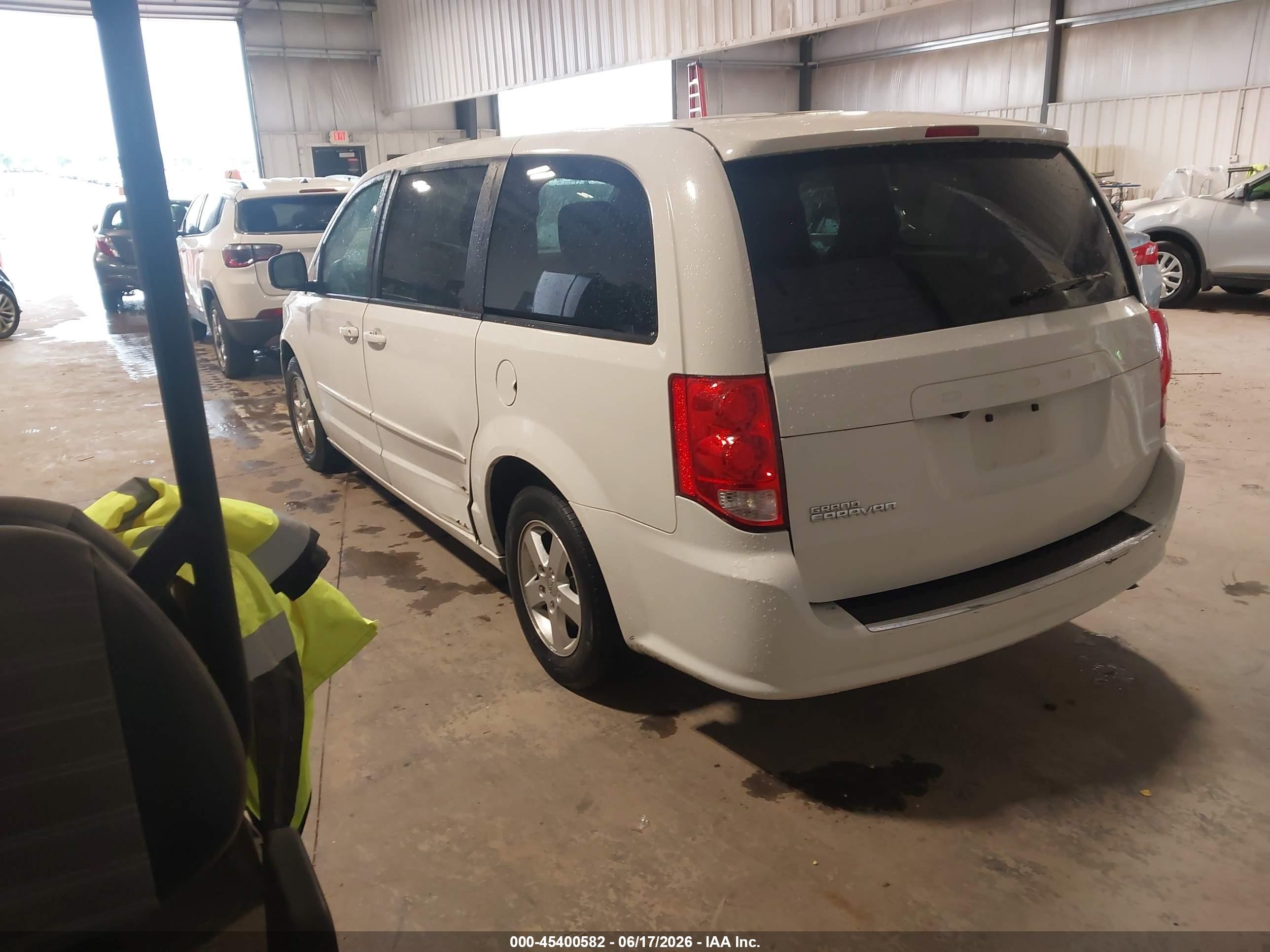 2012 Dodge Grand Caravan Sxt White vin: 2C4RDGCG5CR205126