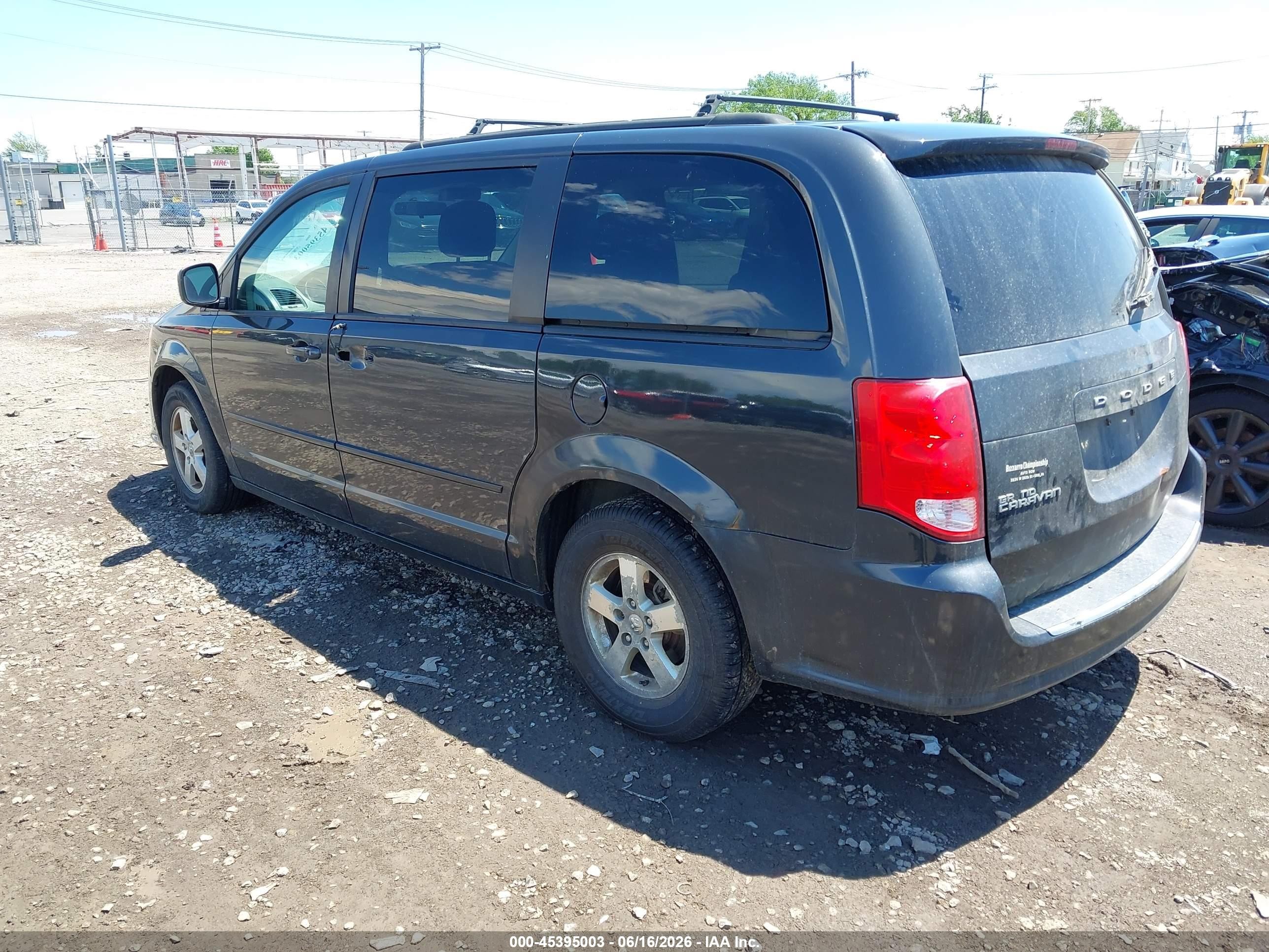 2012 Dodge Grand Caravan Sxt Черный vin: 2C4RDGCG5CR242595