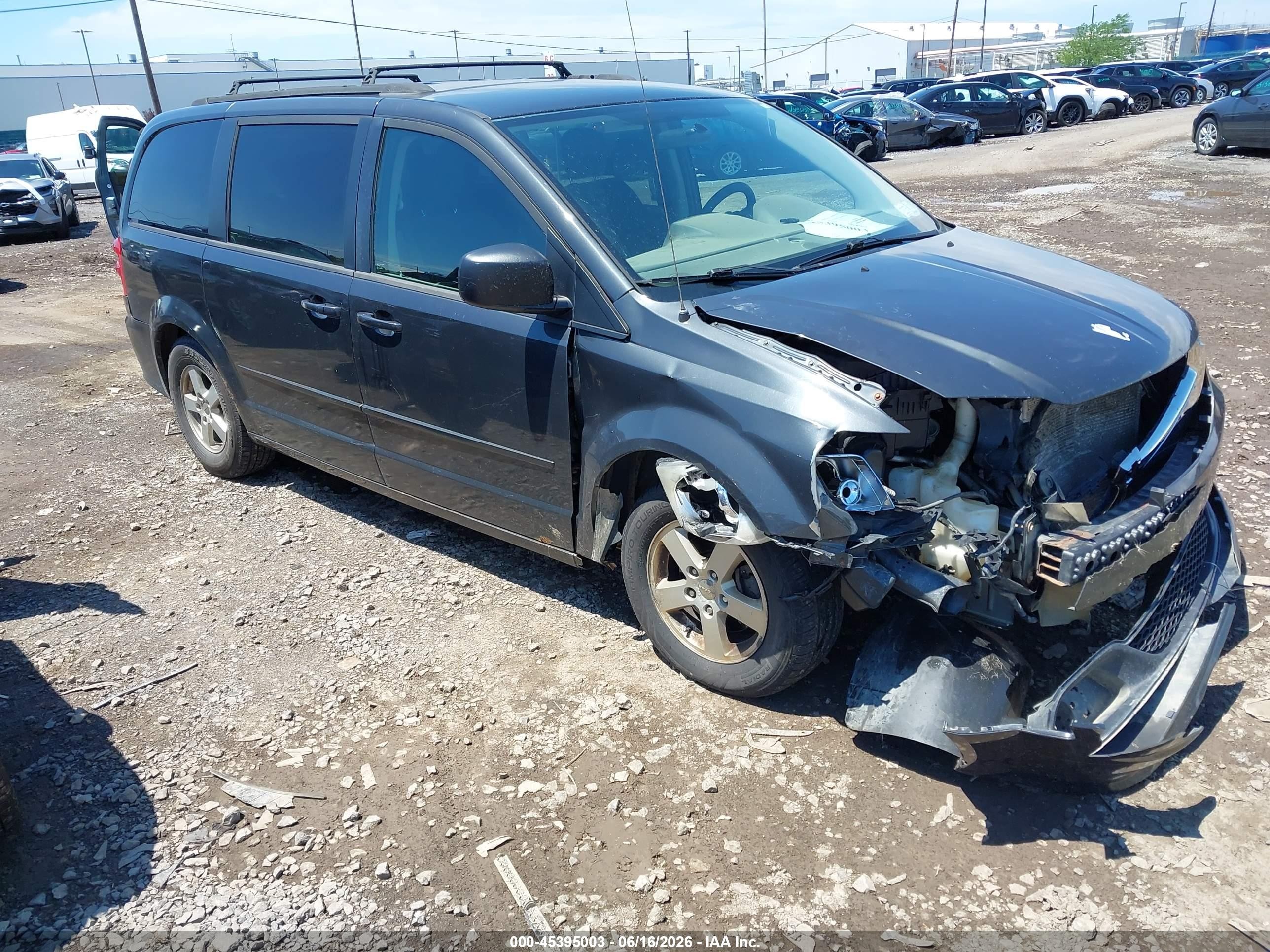 2012 Dodge Grand Caravan Sxt Черный vin: 2C4RDGCG5CR242595