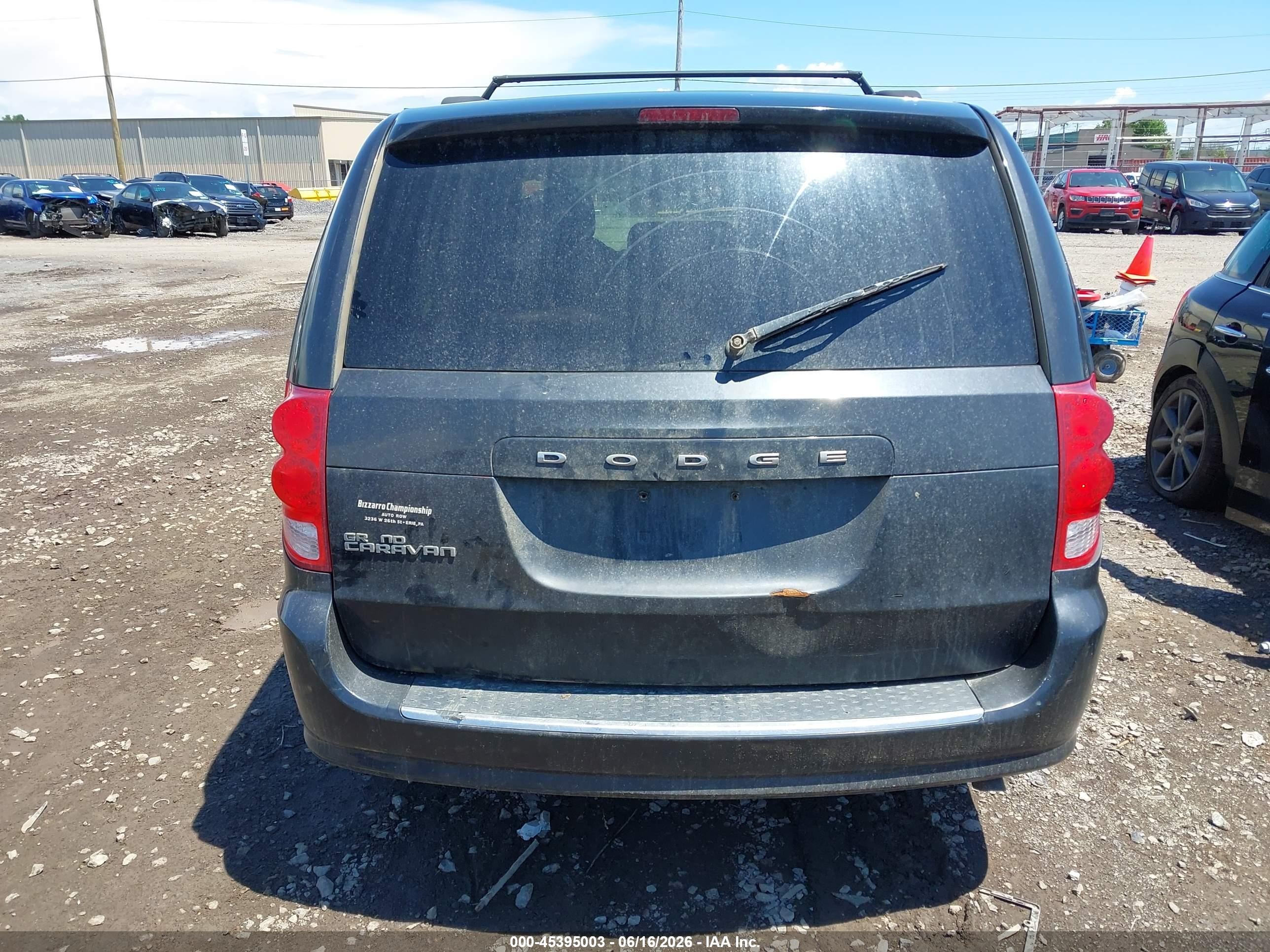 2012 Dodge Grand Caravan Sxt Черный vin: 2C4RDGCG5CR242595