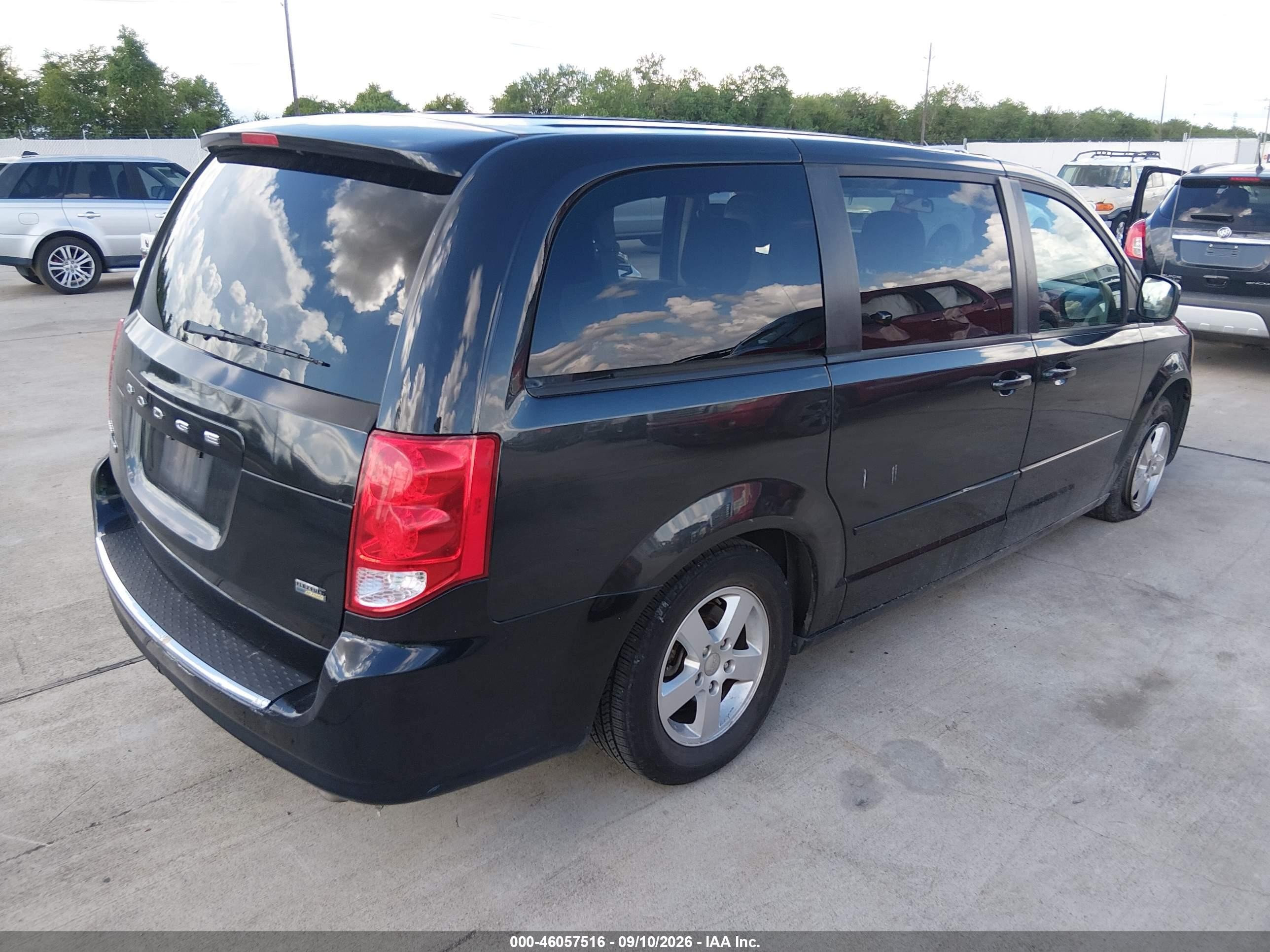 2012 Dodge Grand Caravan Sxt Black vin: 2C4RDGCG5CR274480