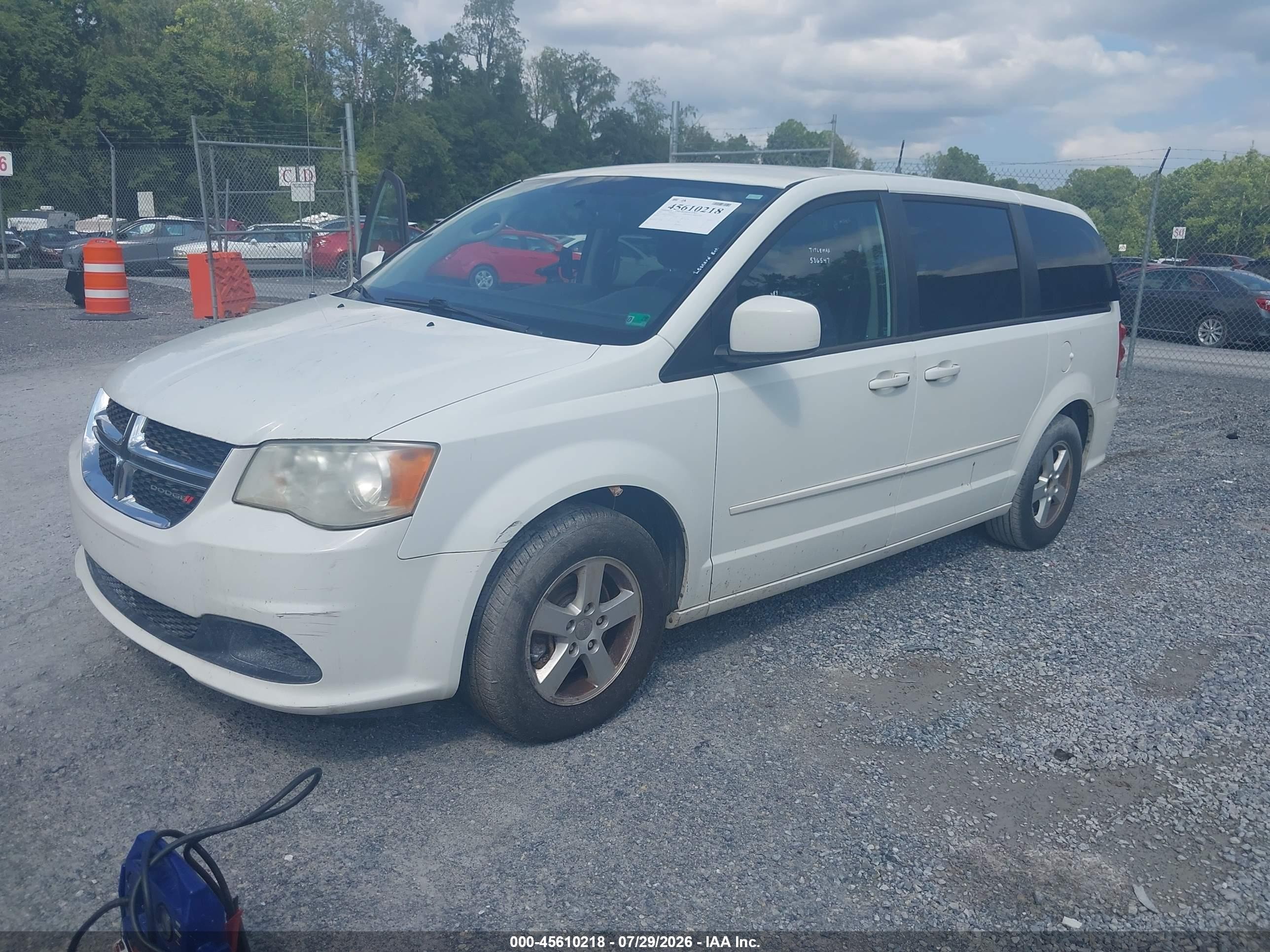 2013 Dodge Grand Caravan Sxt White vin: 2C4RDGCG5DR536547