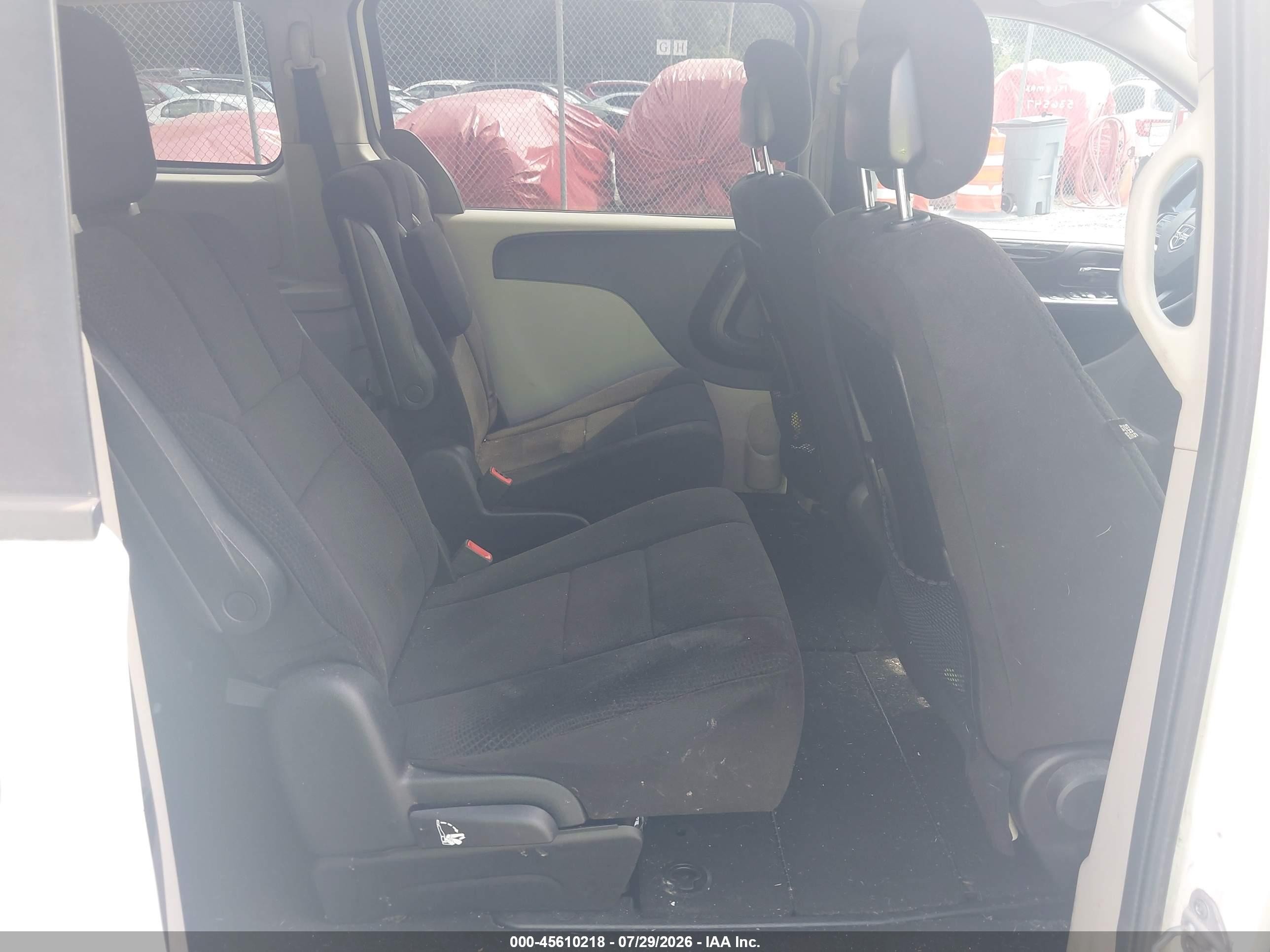 2013 Dodge Grand Caravan Sxt White vin: 2C4RDGCG5DR536547