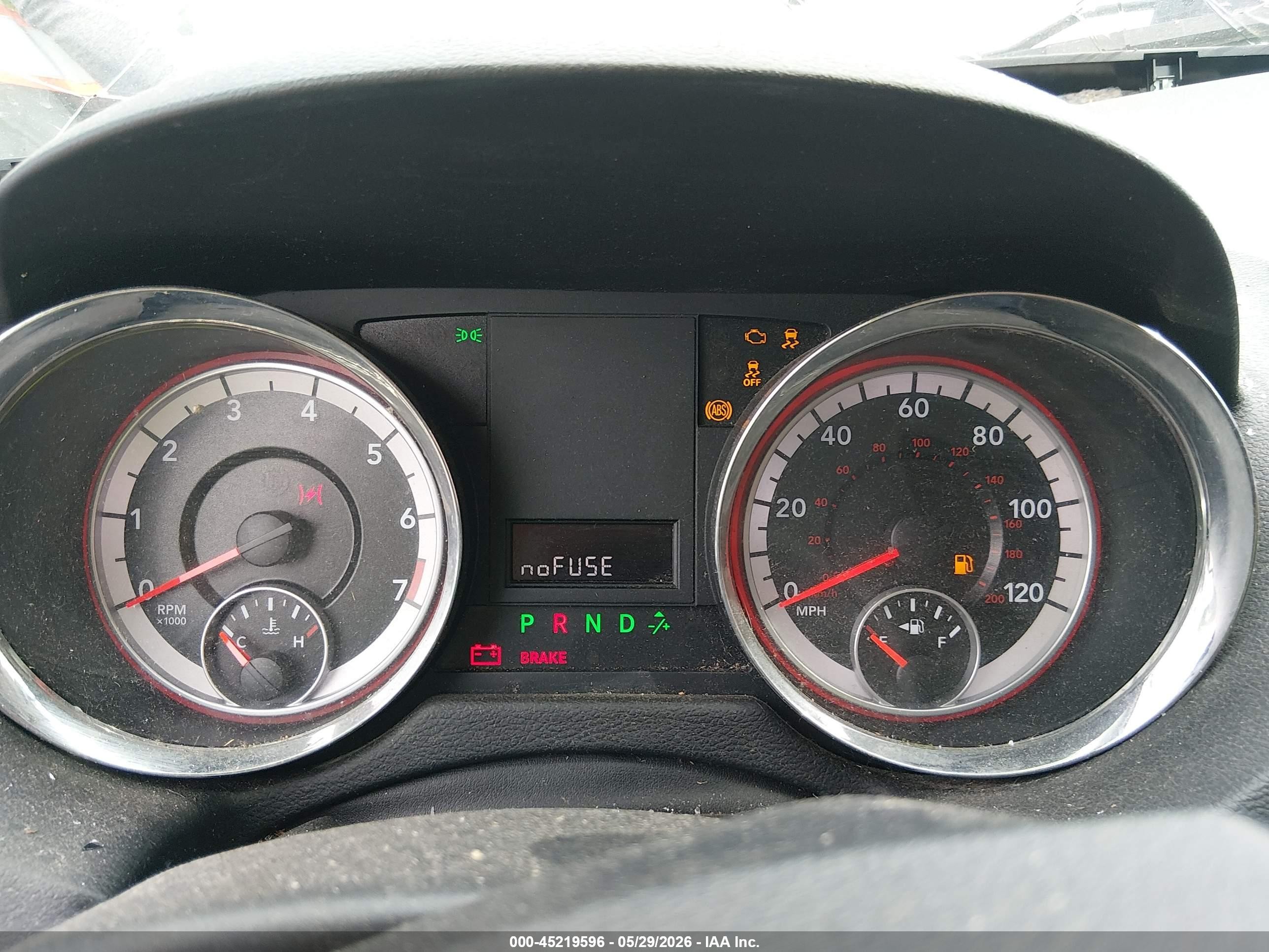 2013 Dodge Grand Caravan Sxt Silver vin: 2C4RDGCG5DR580905