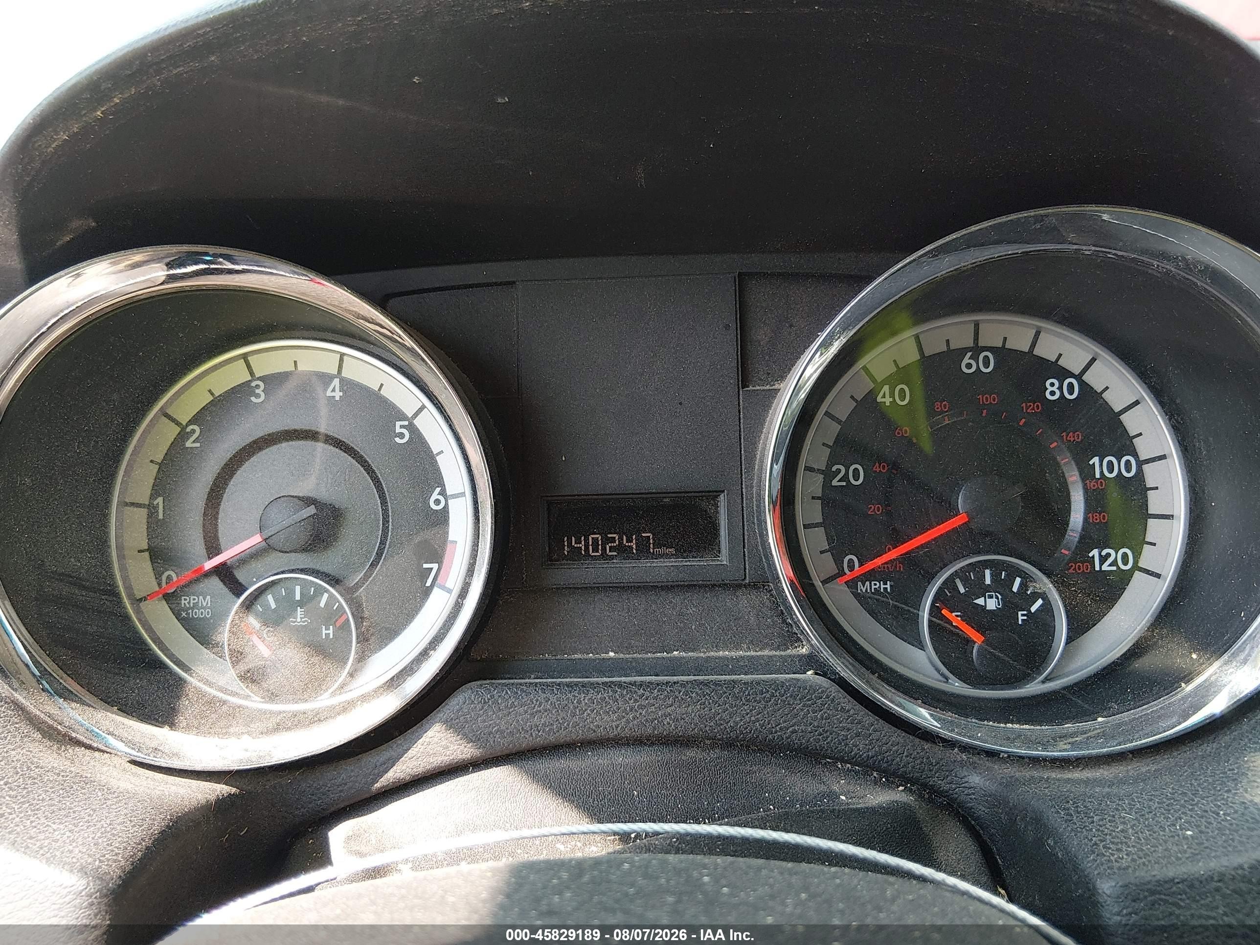 2013 Dodge Grand Caravan Sxt Red vin: 2C4RDGCG5DR626510