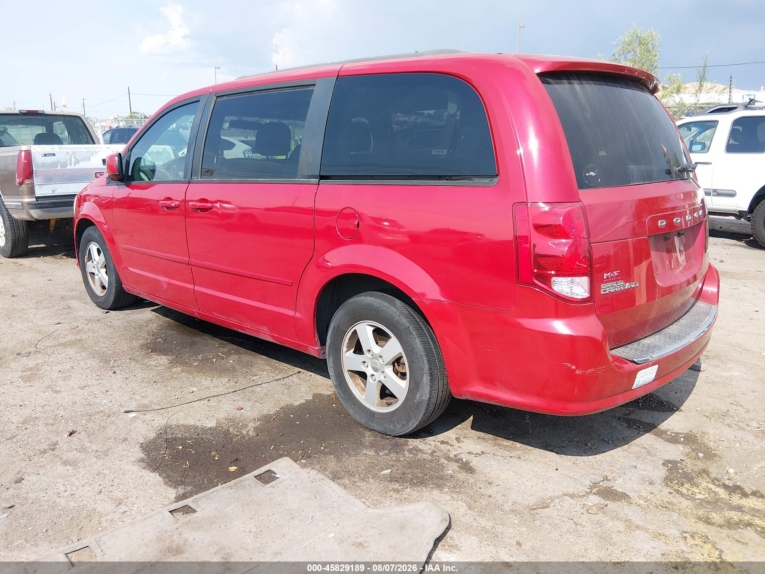 2013 Dodge Grand Caravan Sxt Red vin: 2C4RDGCG5DR626510