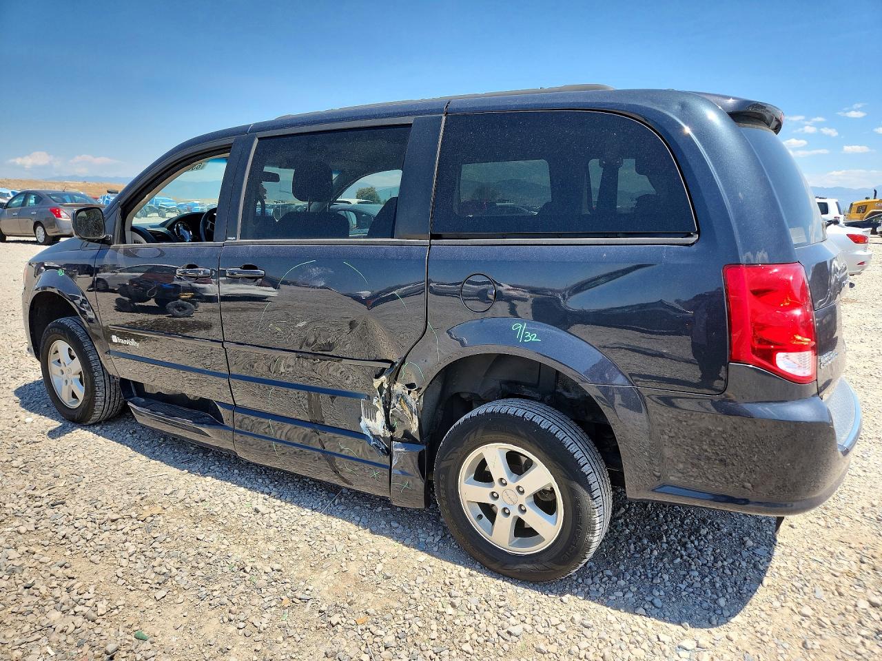 2013 Dodge Grand Caravan Sxt Black vin: 2C4RDGCG5DR655294