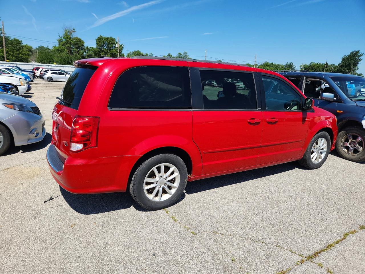 2013 Dodge Grand Caravan Sxt Red vin: 2C4RDGCG5DR661838