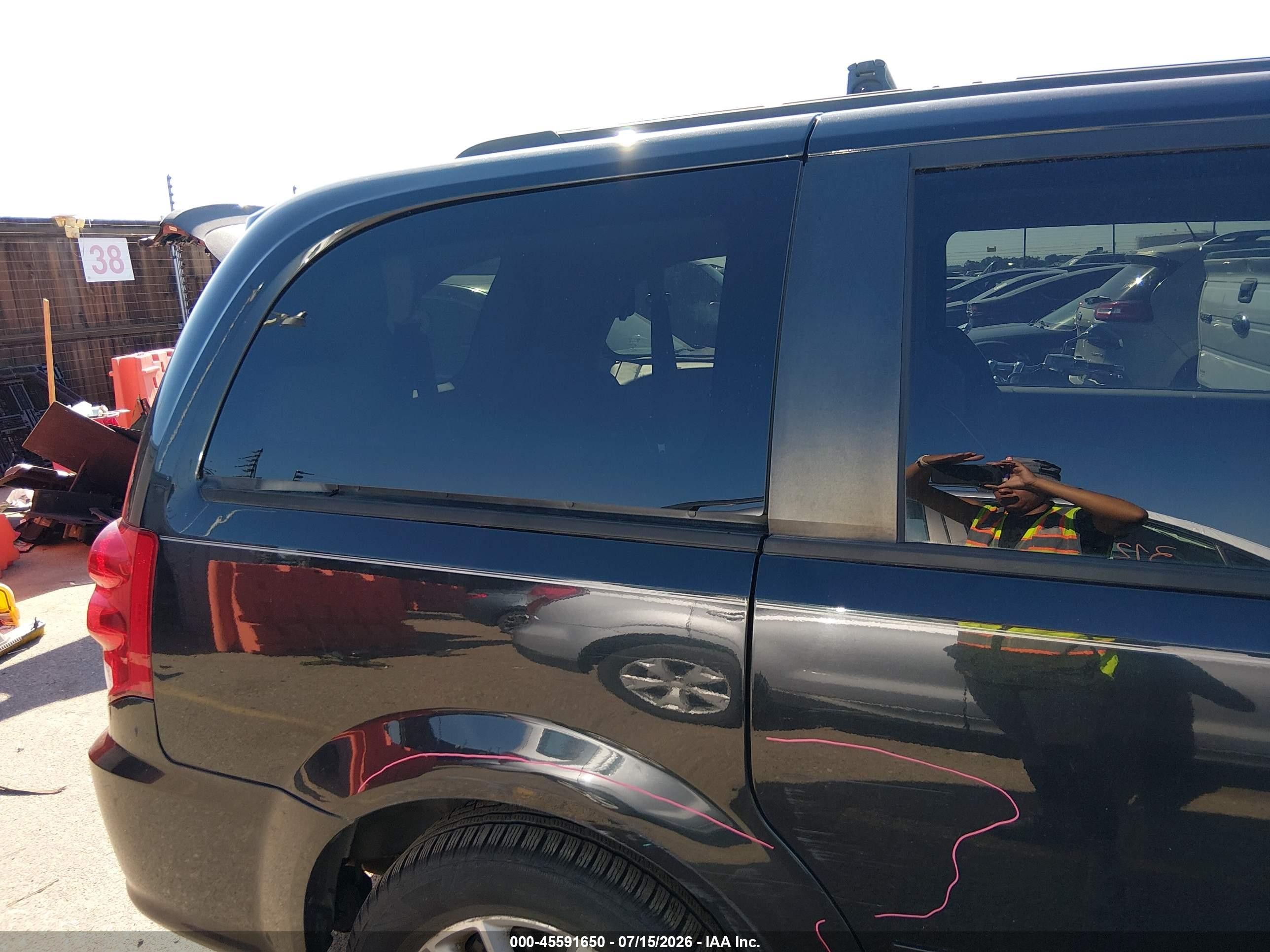 2013 Dodge Grand Caravan Sxt Blue vin: 2C4RDGCG5DR740247
