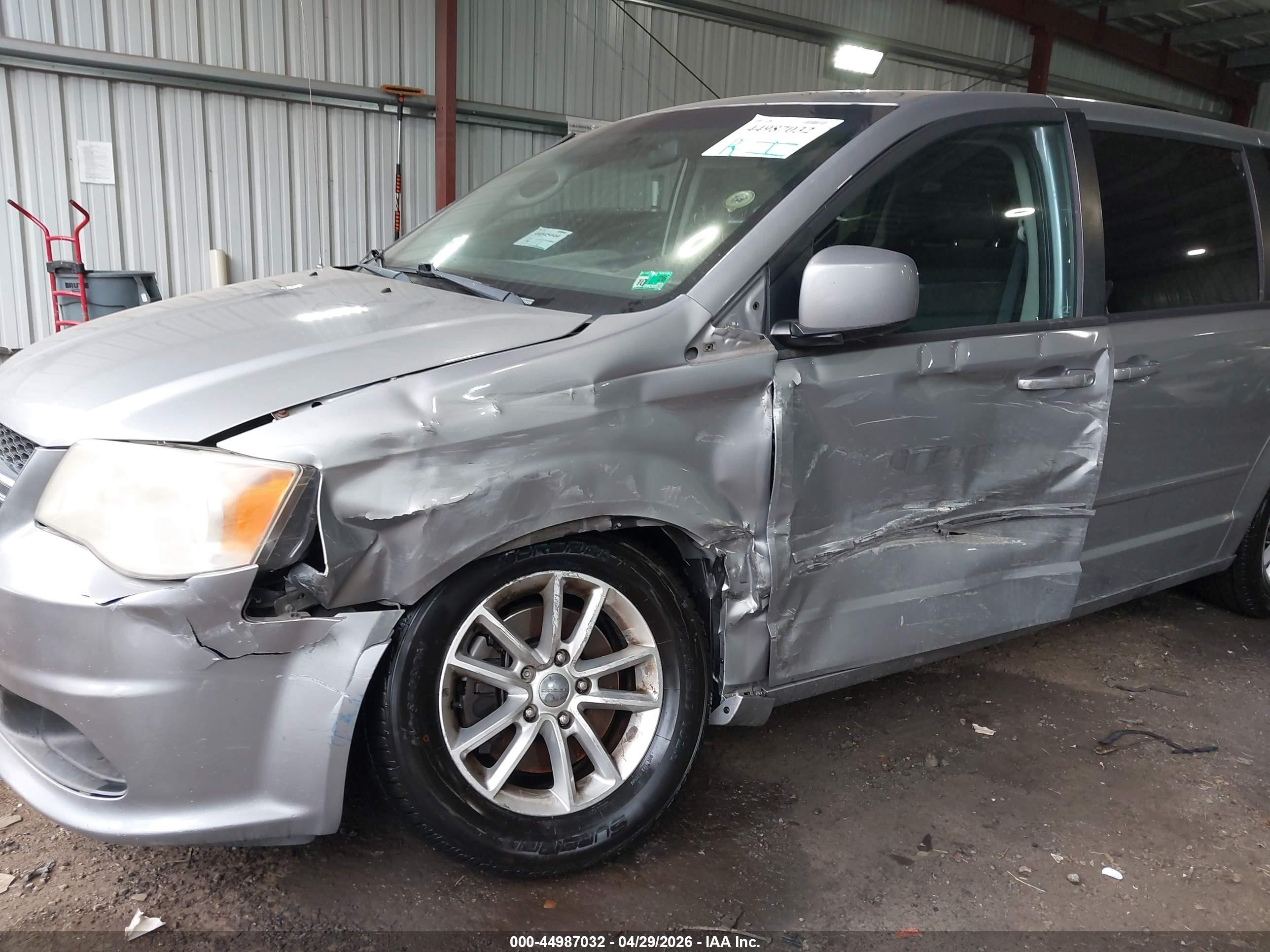 2013 Dodge Grand Caravan Sxt Gray vin: 2C4RDGCG5DR752060