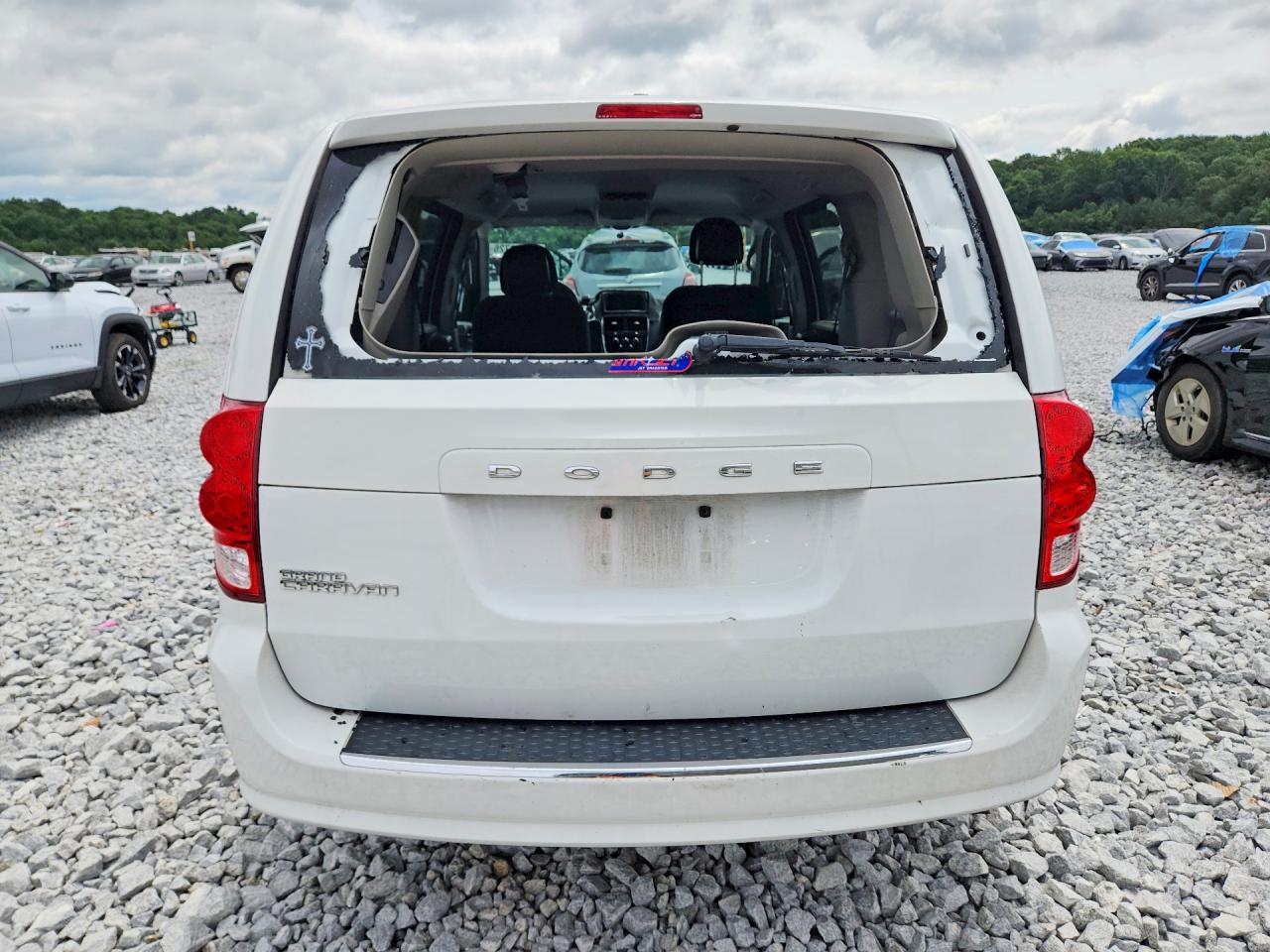 2013 Dodge Grand Caravan Sxt White vin: 2C4RDGCG5DR817747